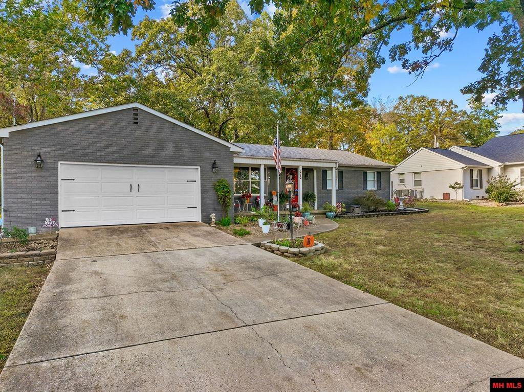 212 RIDGECREST DRIVE Mountain Home, AR