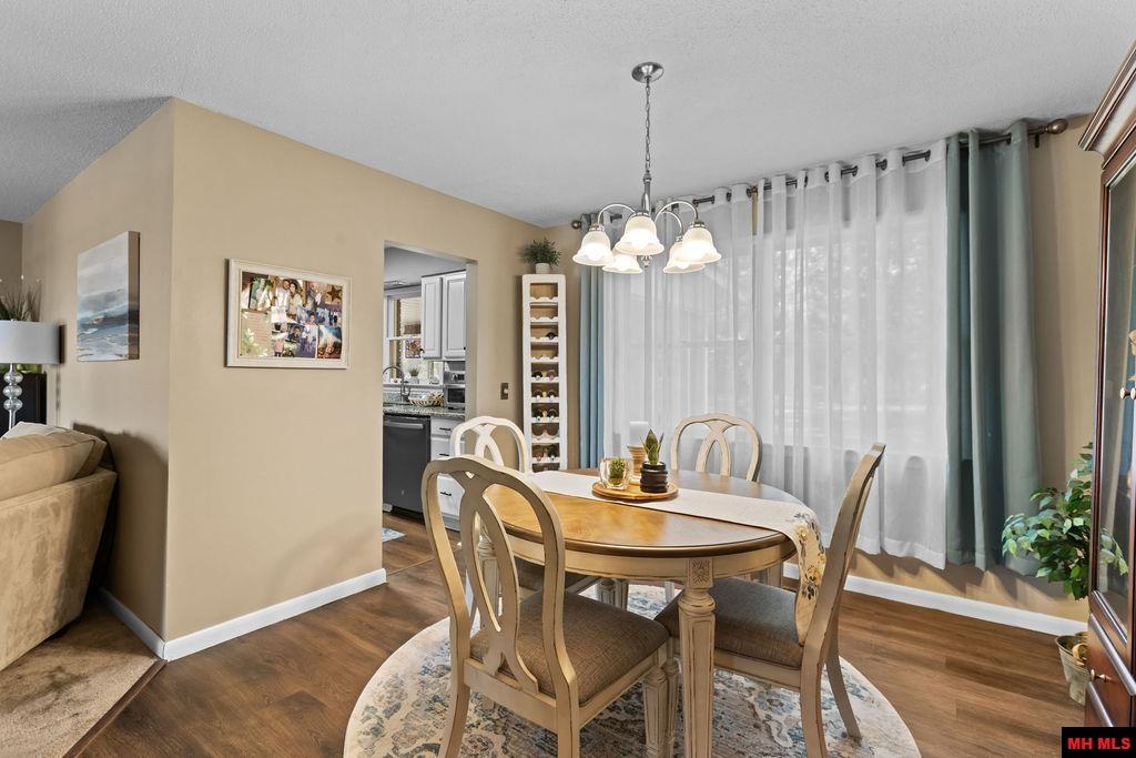 212 RIDGECREST DRIVE Mountain Home, AR