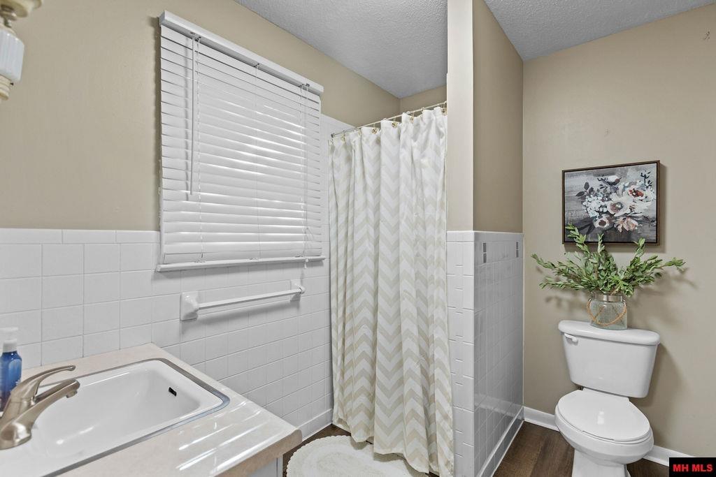 212 RIDGECREST DRIVE Mountain Home, AR