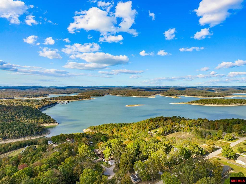 212 RIDGECREST DRIVE Mountain Home, AR