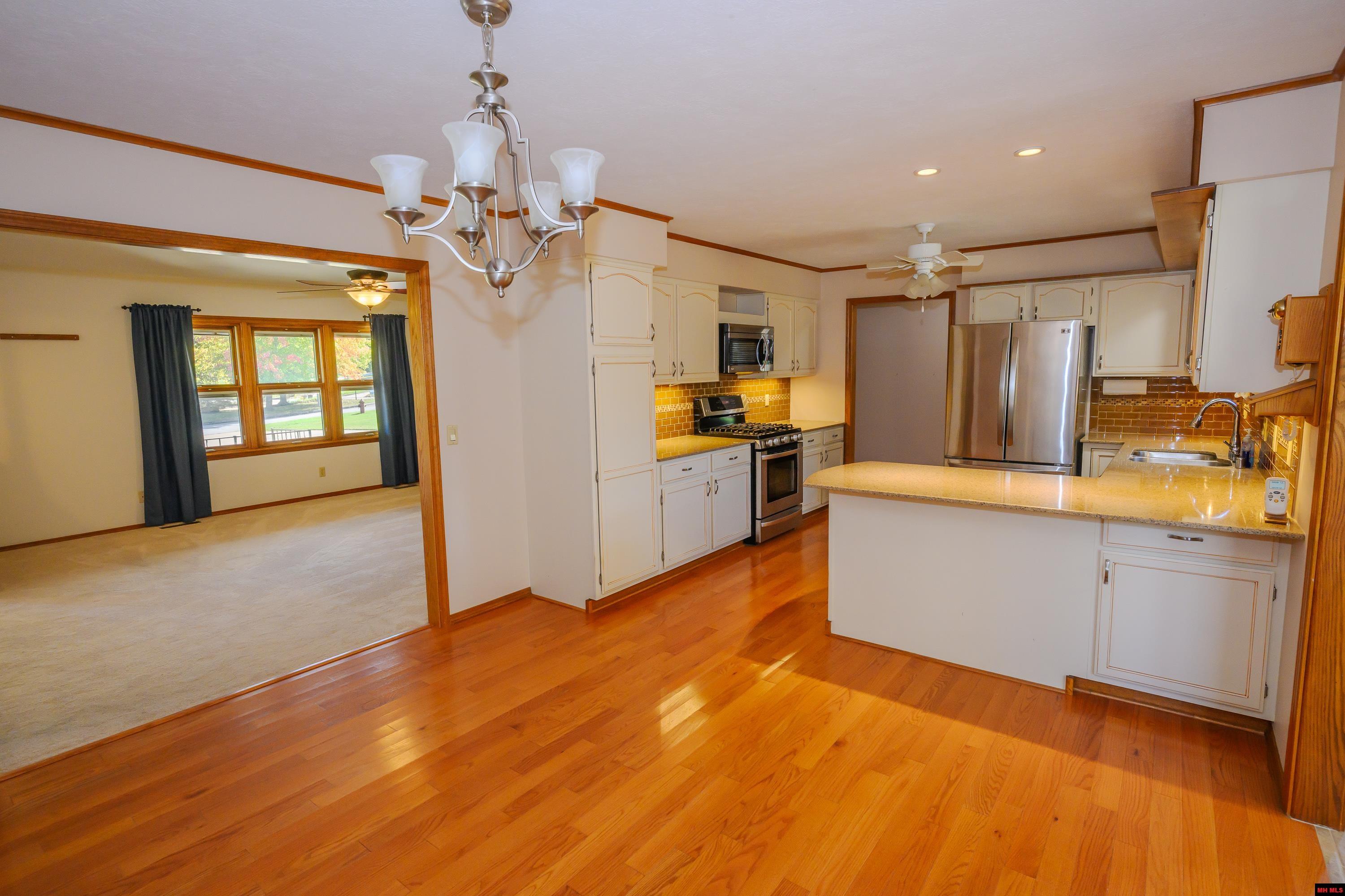 1071 NORTHPOINTE DRIVE Mountain Home, AR