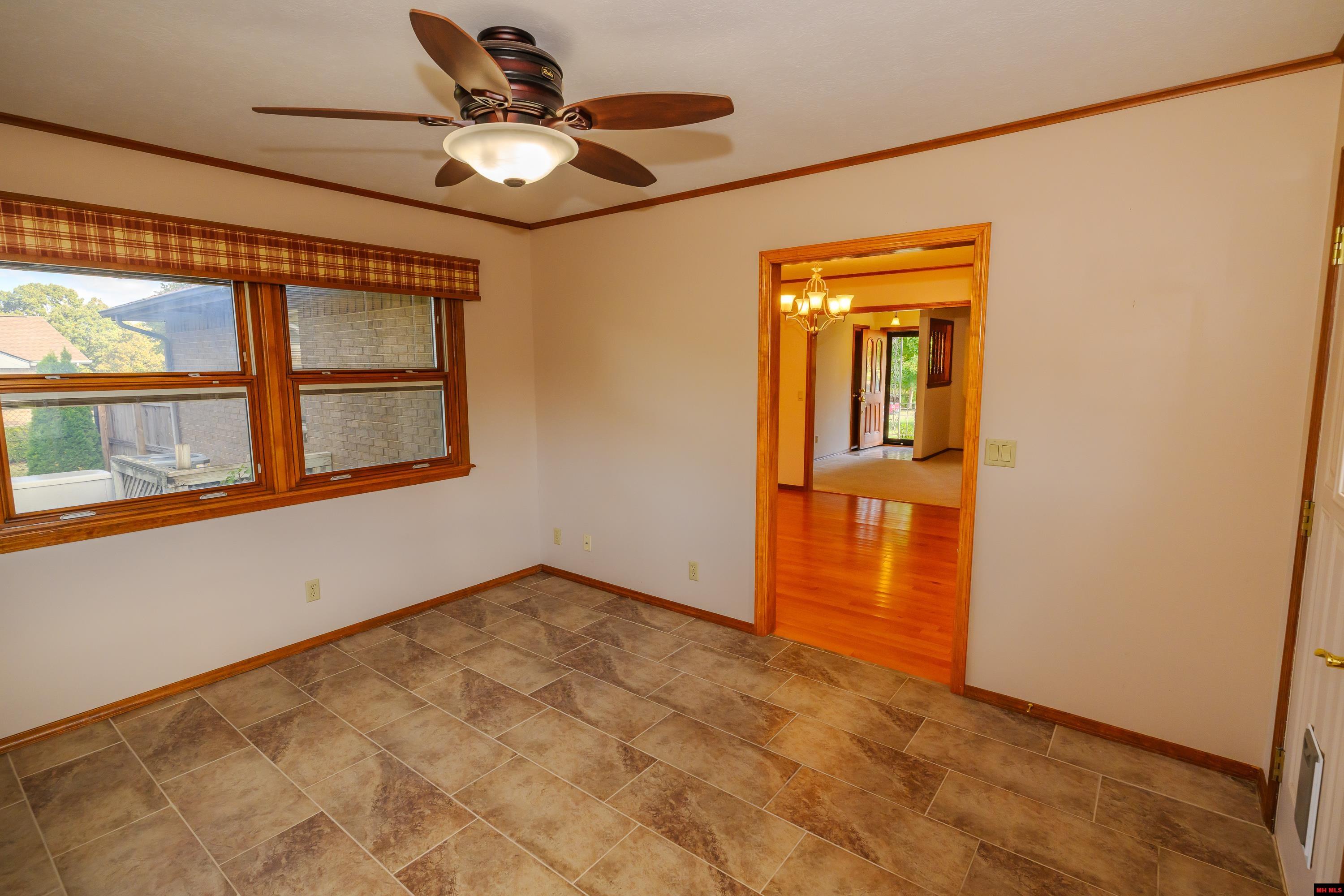 1071 NORTHPOINTE DRIVE Mountain Home, AR