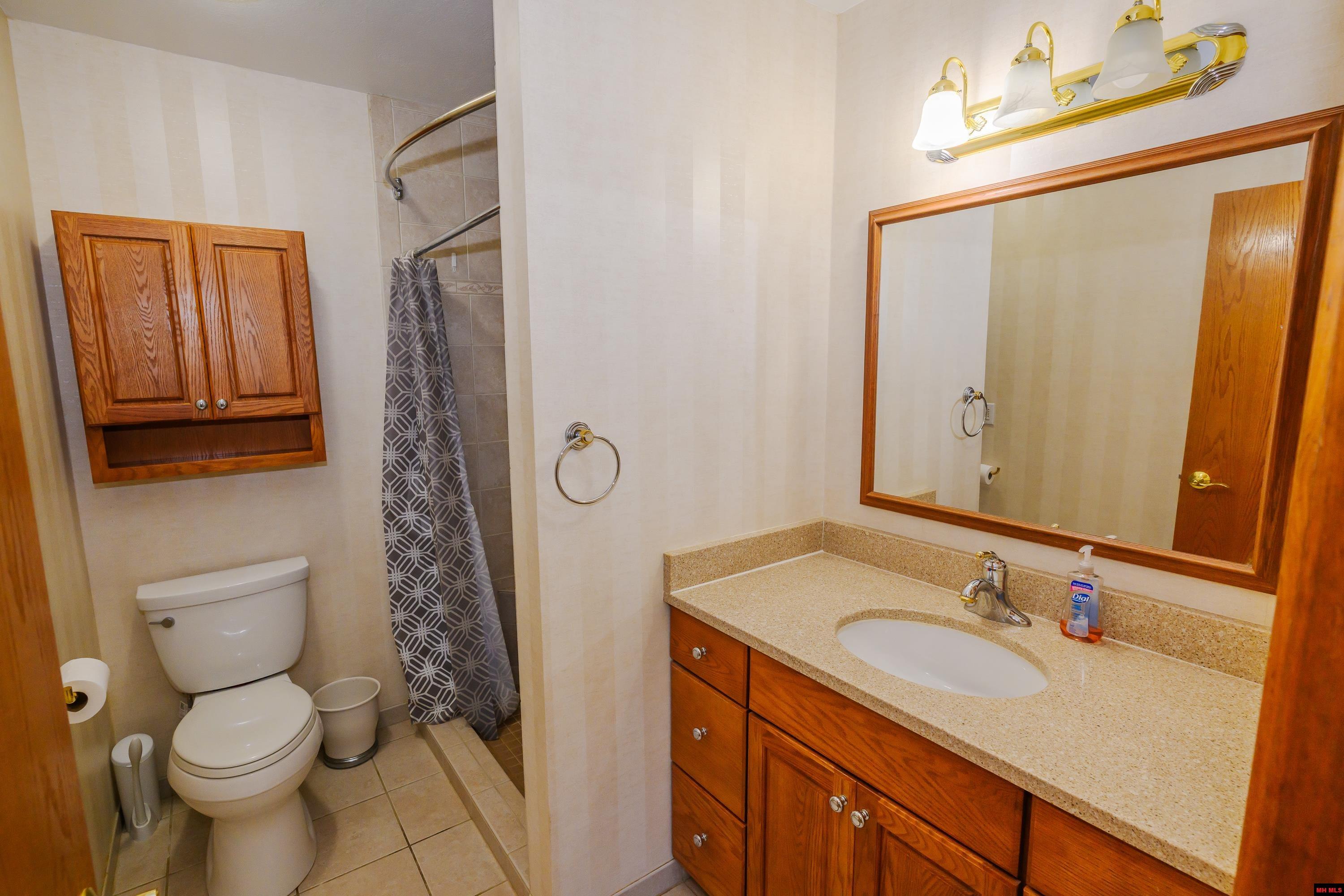 1071 NORTHPOINTE DRIVE Mountain Home, AR