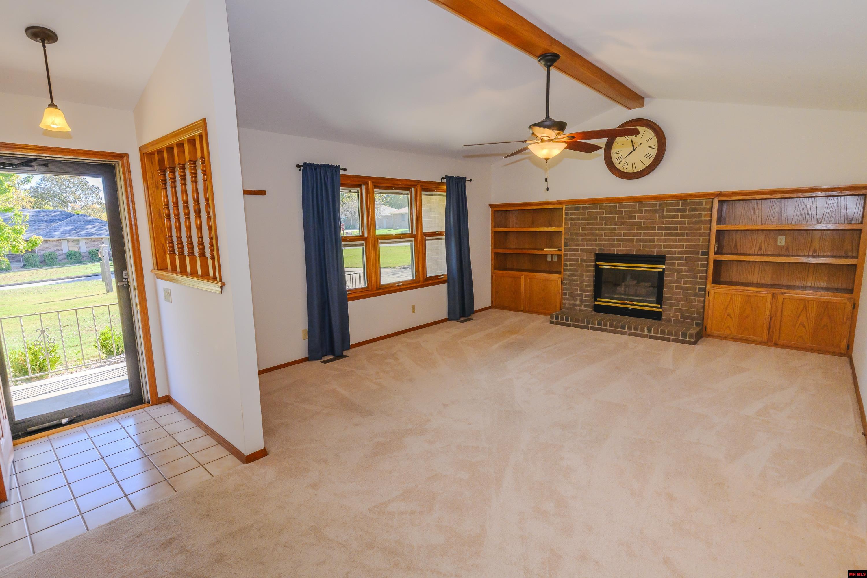 1071 NORTHPOINTE DRIVE Mountain Home, AR