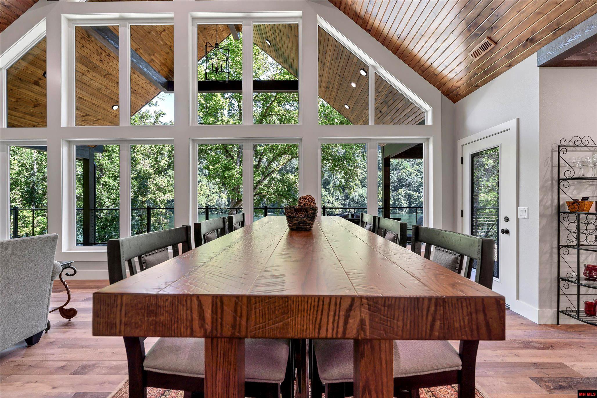 352 Wheatstone Place