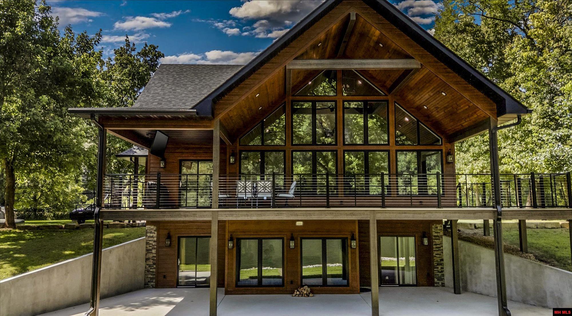 352 Wheatstone Place