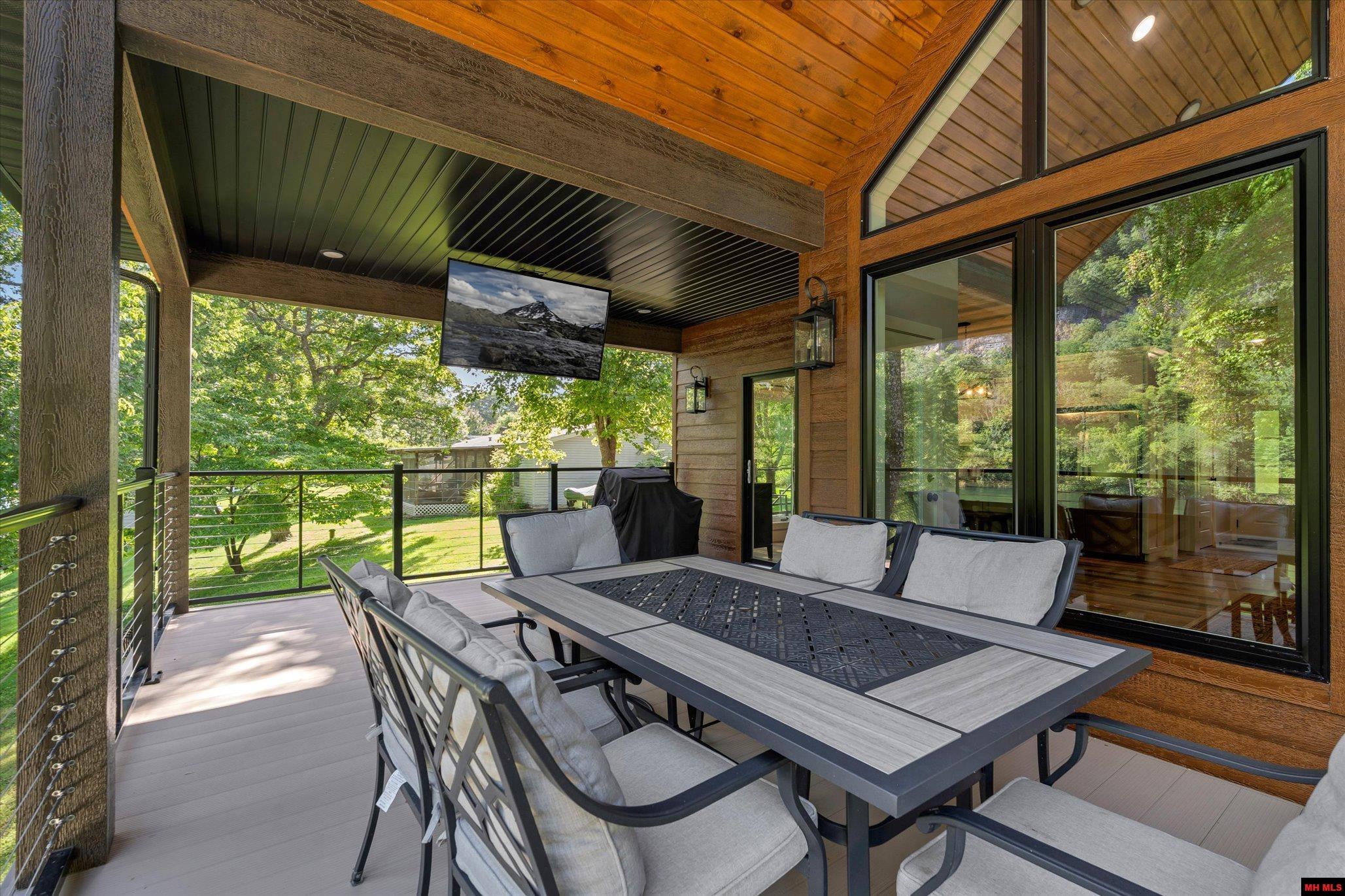 352 Wheatstone Place