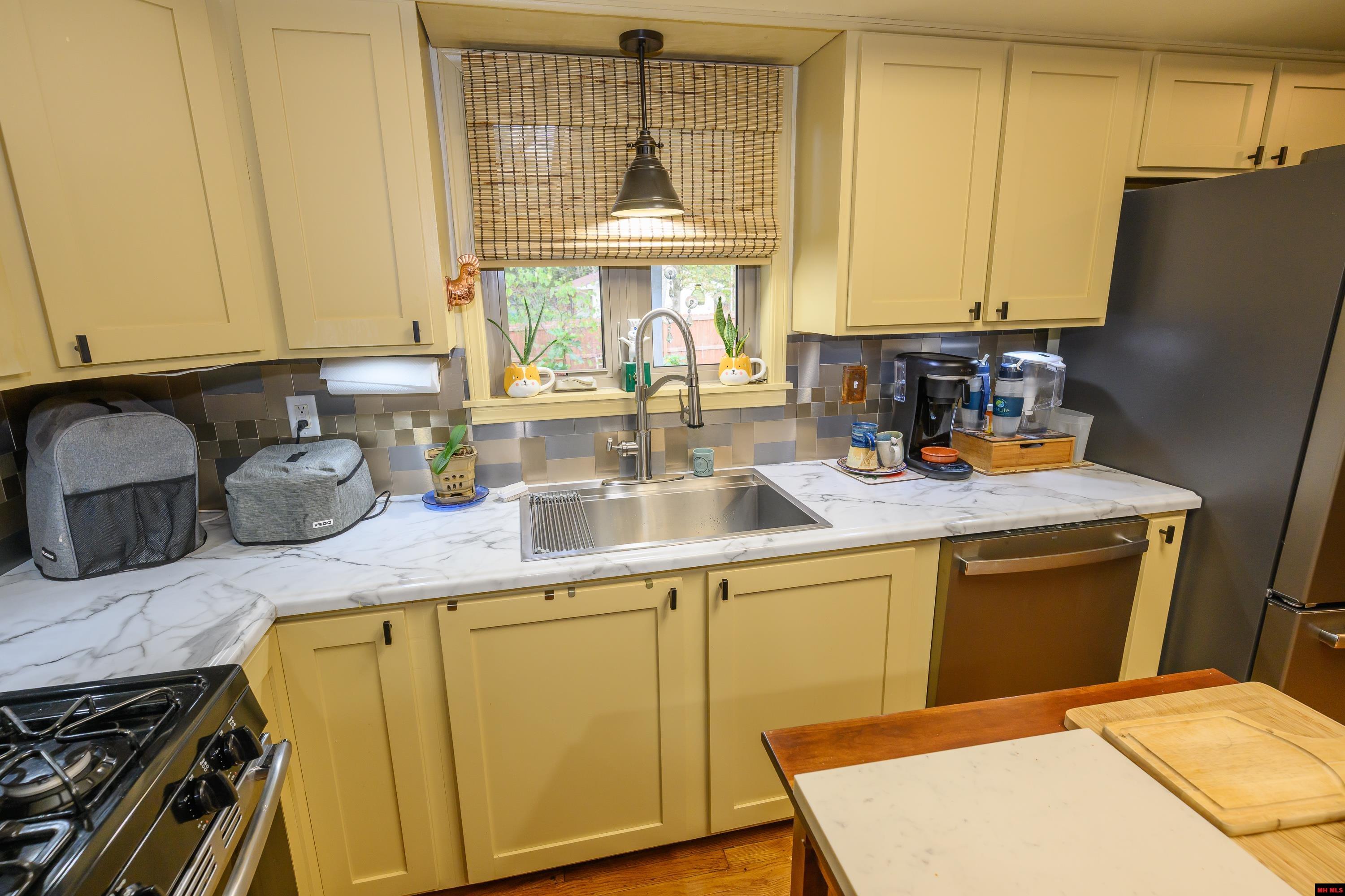 287 MARQUIS DRIVE Mountain Home, AR