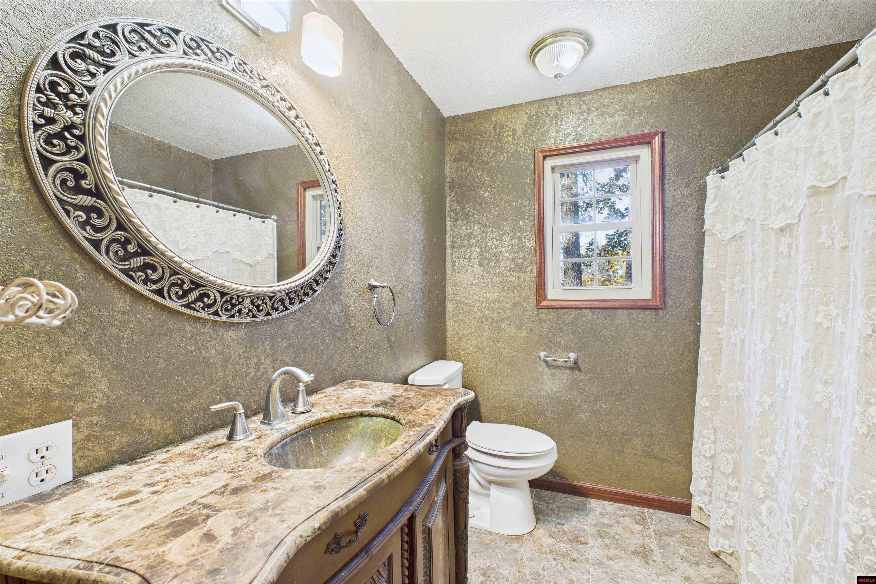 7831 Hwy 62/412 West