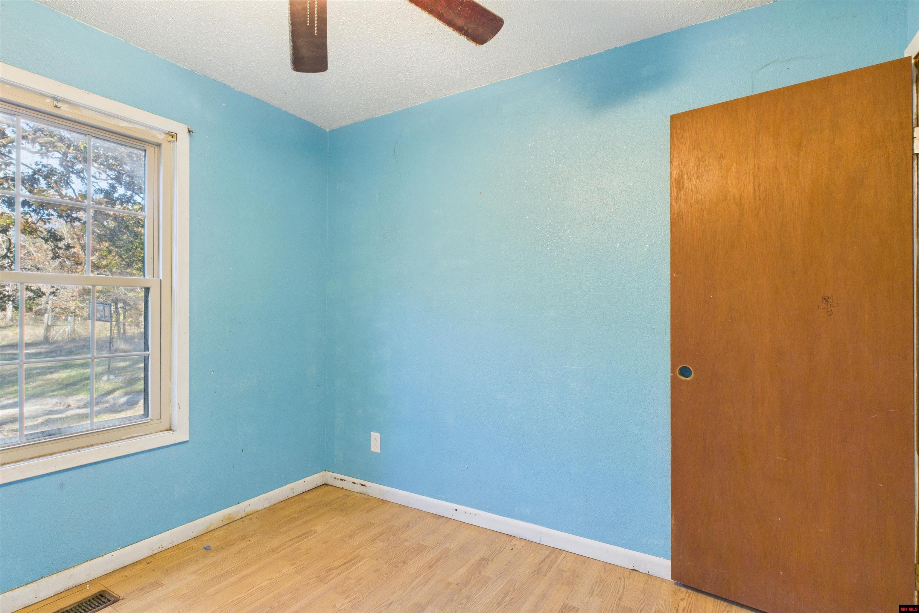 7831 Hwy 62/412 West