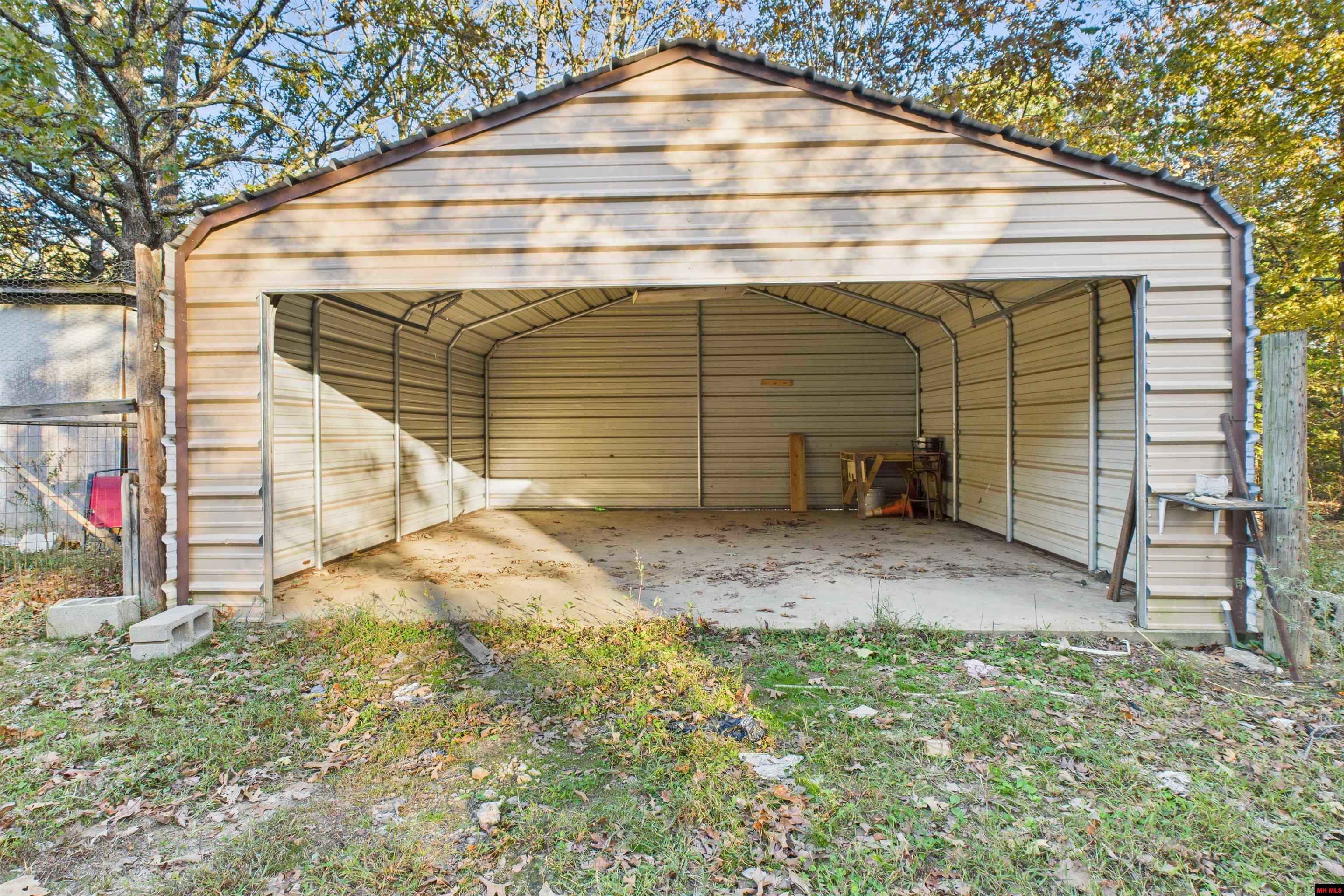 7831 Hwy 62/412 West