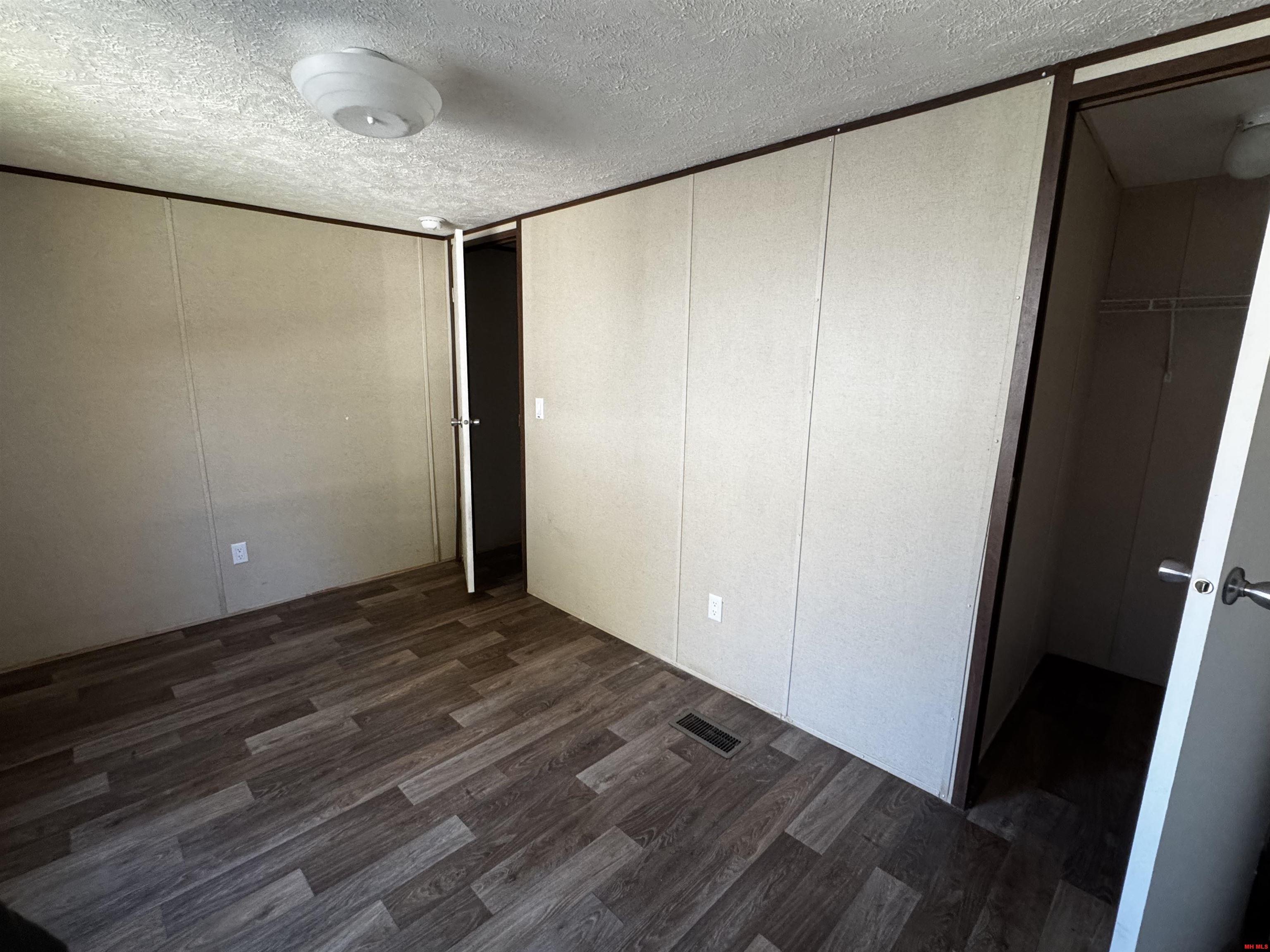 1016 HWY 223 Pineville, AR