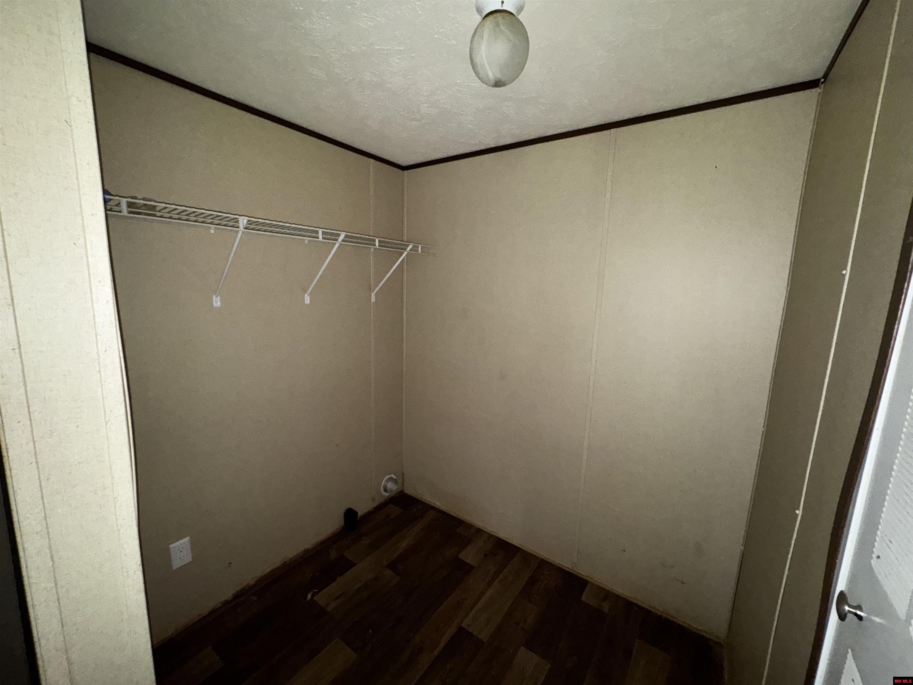 1016 HWY 223 Pineville, AR