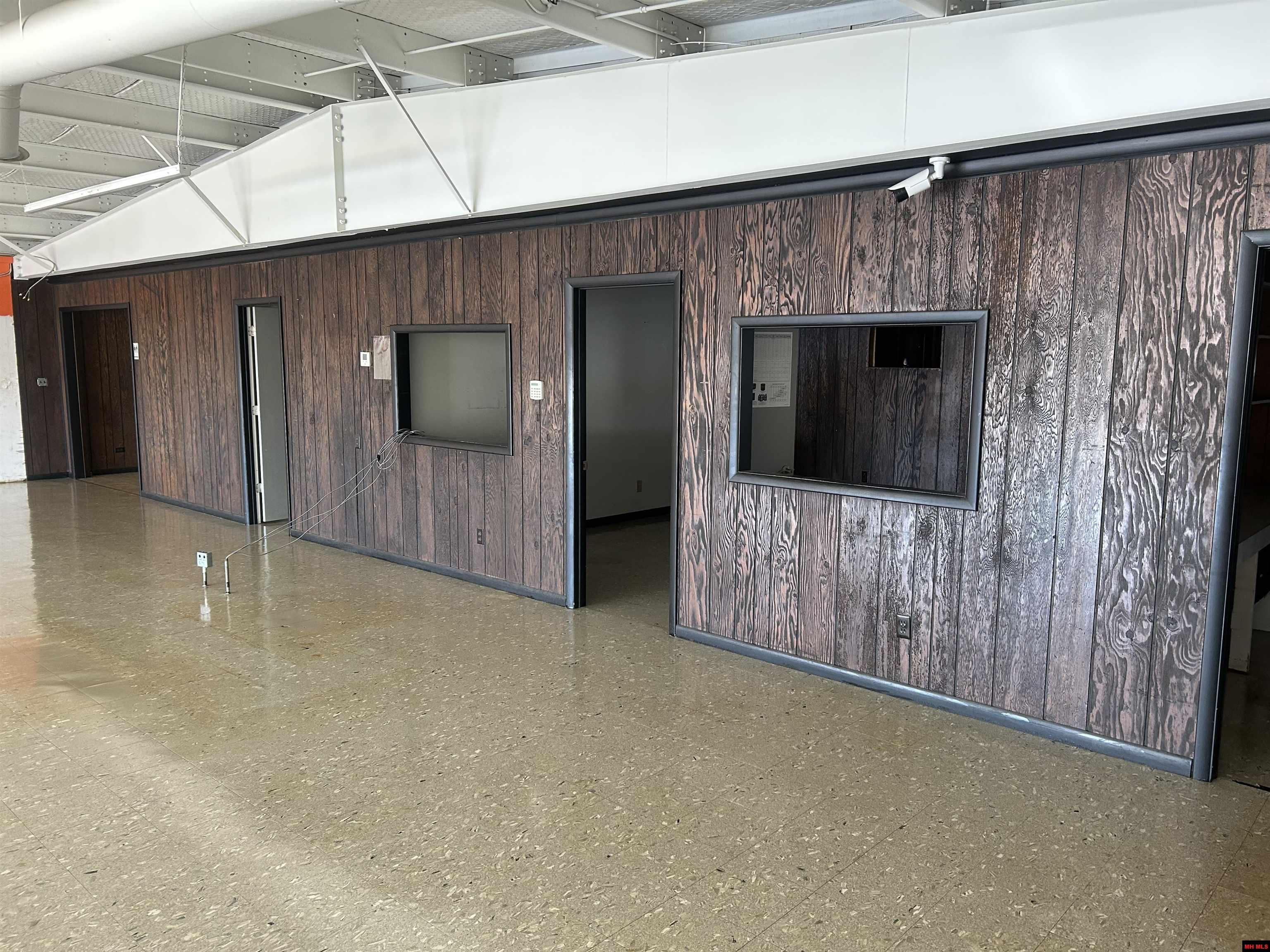 1309 BRADLEY DRIVE Mountain Home, AR