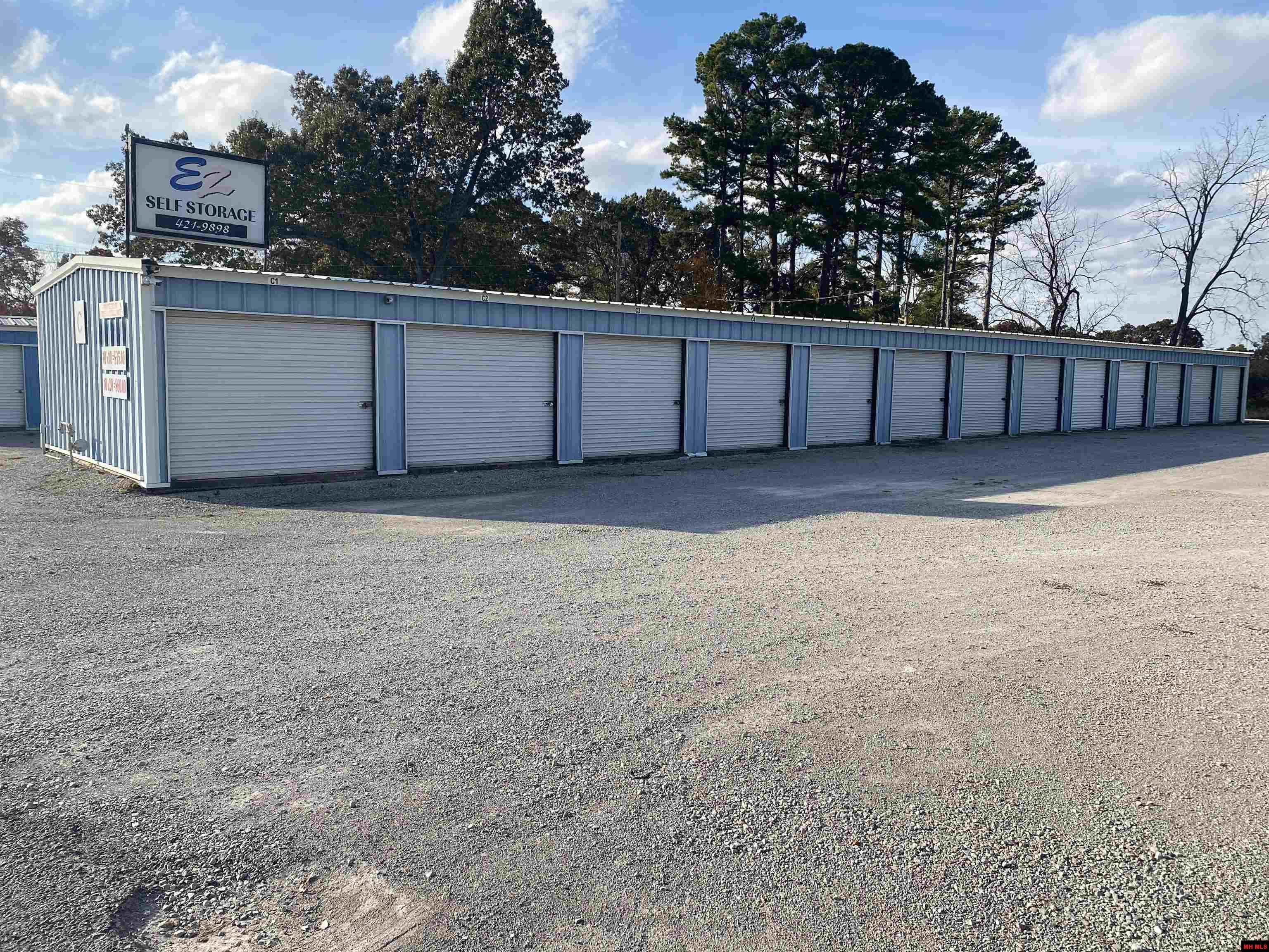 7075 E HWY 62 Gassville, AR