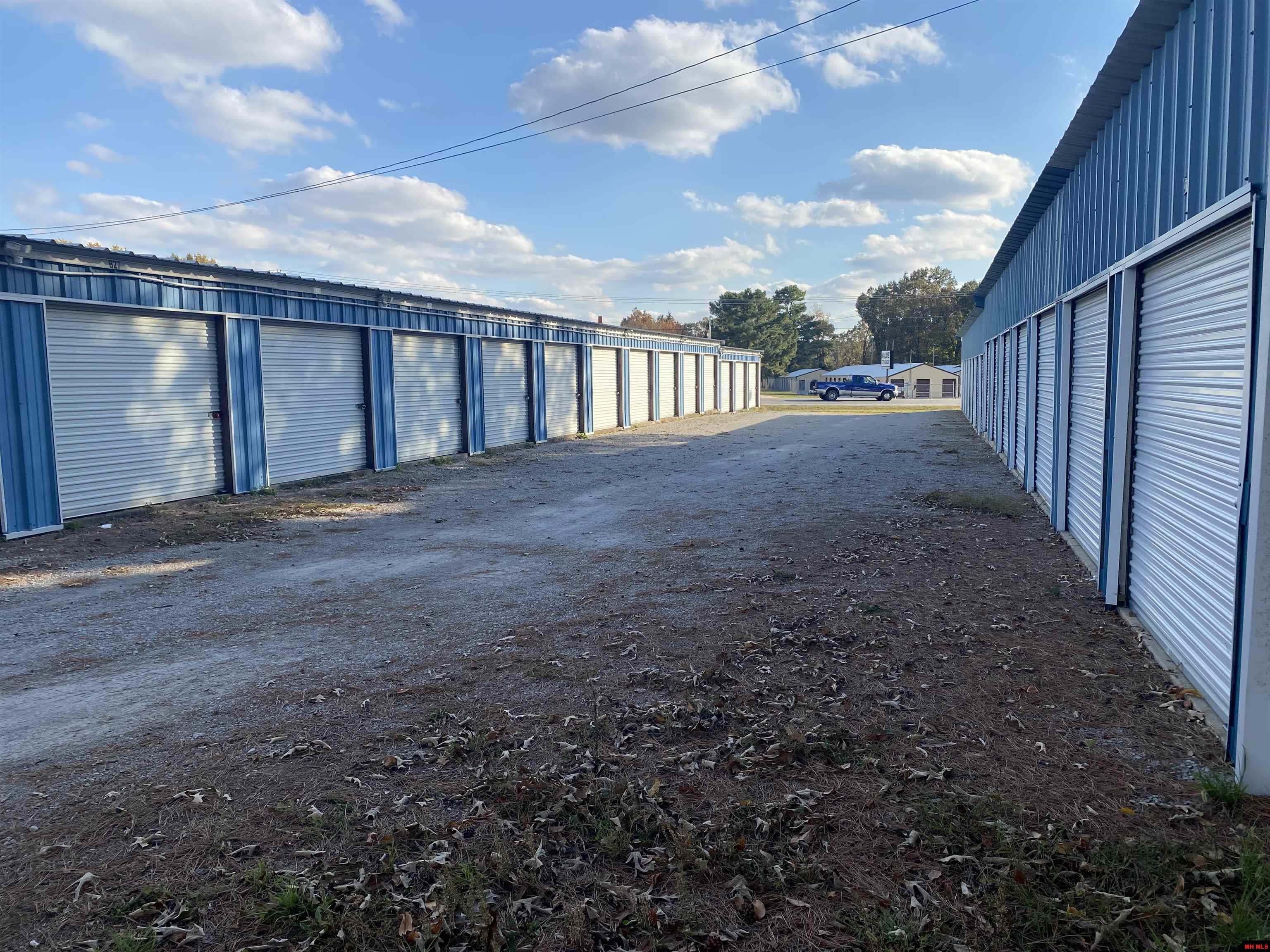 7075 E HWY 62 Gassville, AR