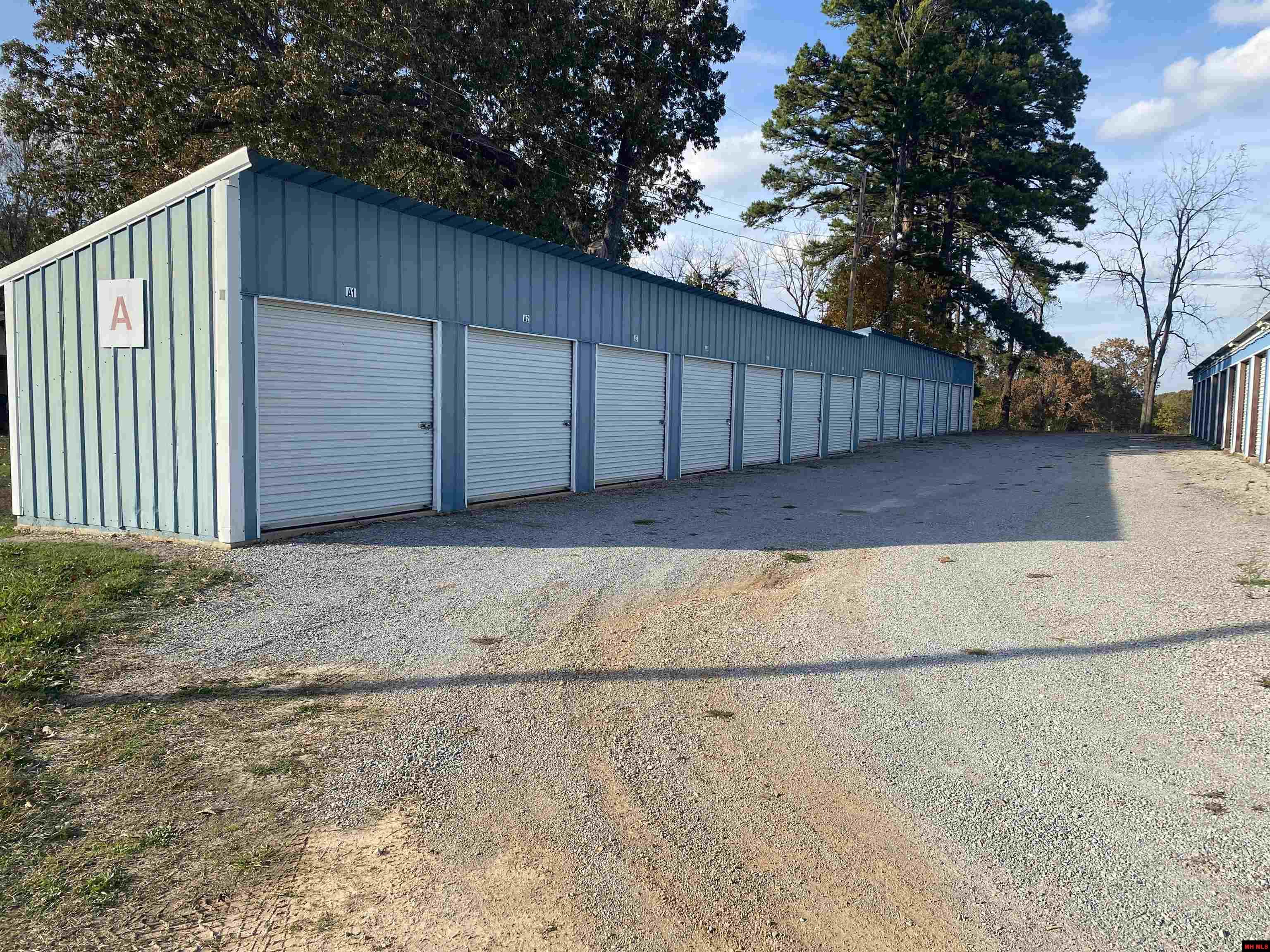 7075 E HWY 62 Gassville, AR