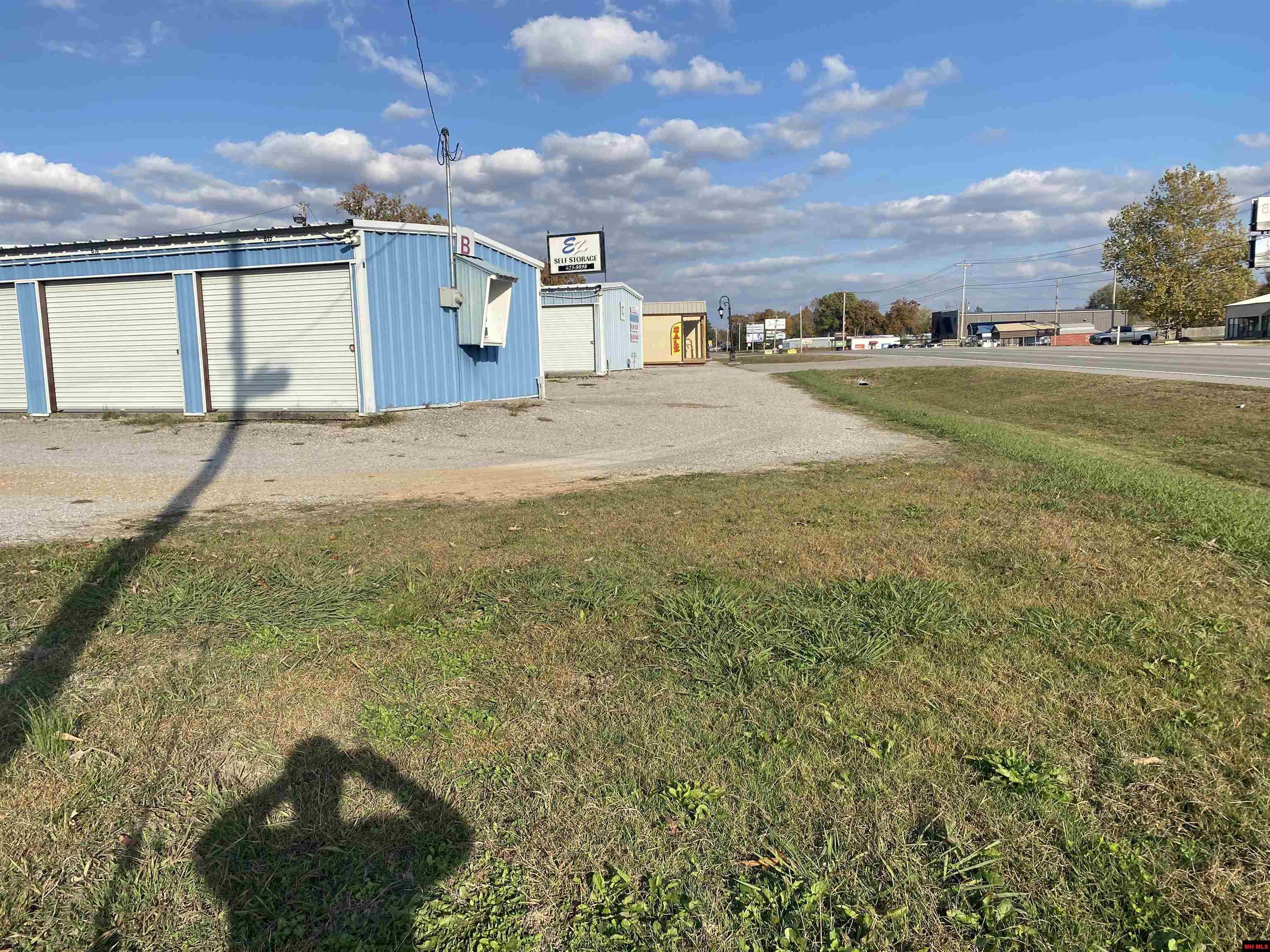 7075 E HWY 62 Gassville, AR