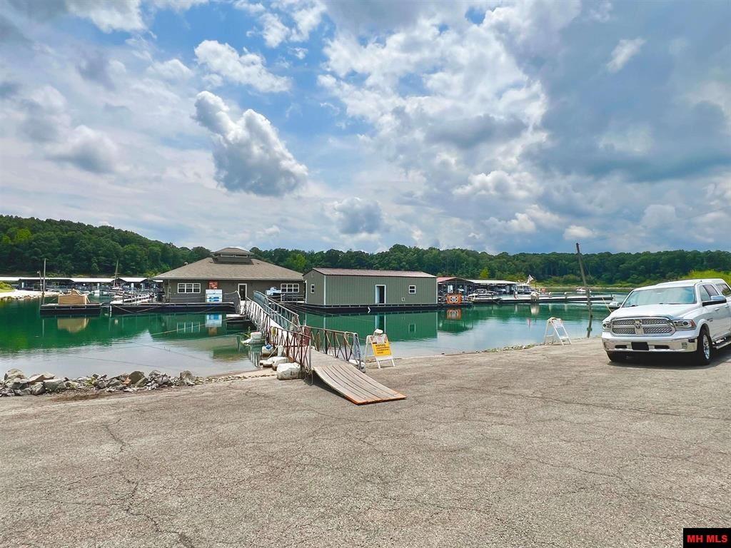 322 SURREY DRIVE Lakeview, AR