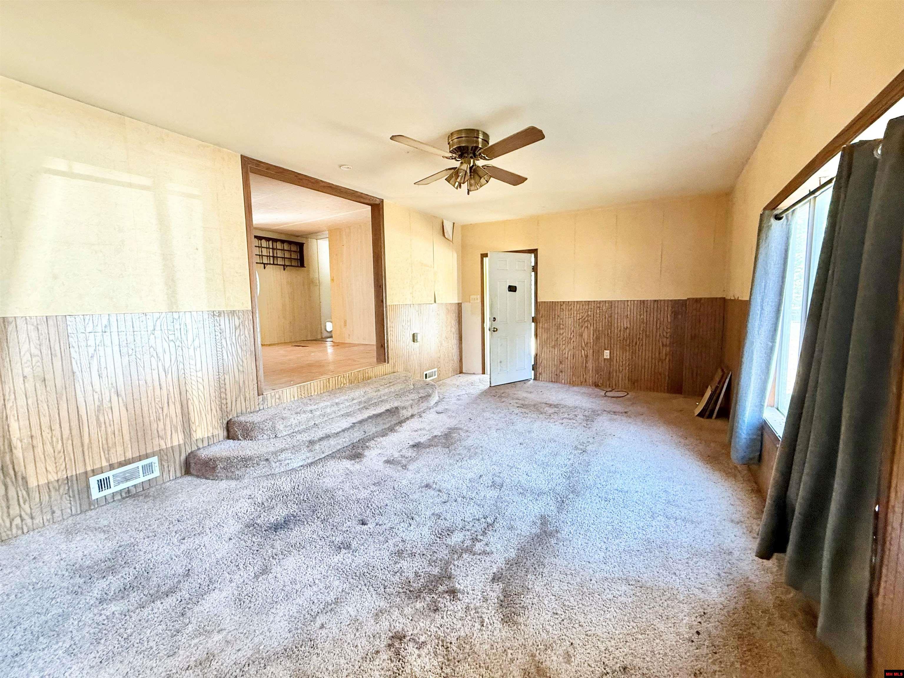 322 SURREY DRIVE Lakeview, AR