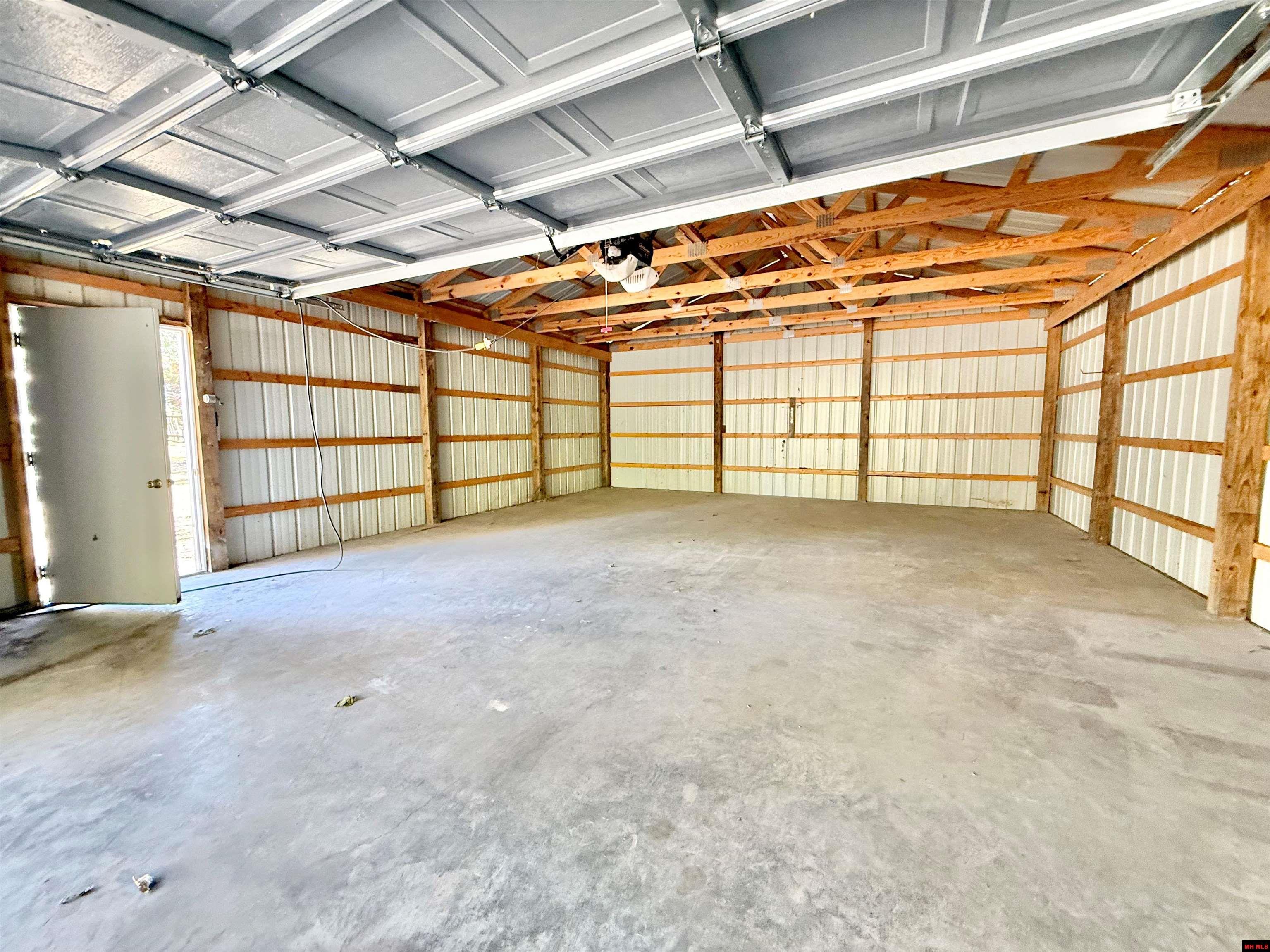 322 SURREY DRIVE Lakeview, AR