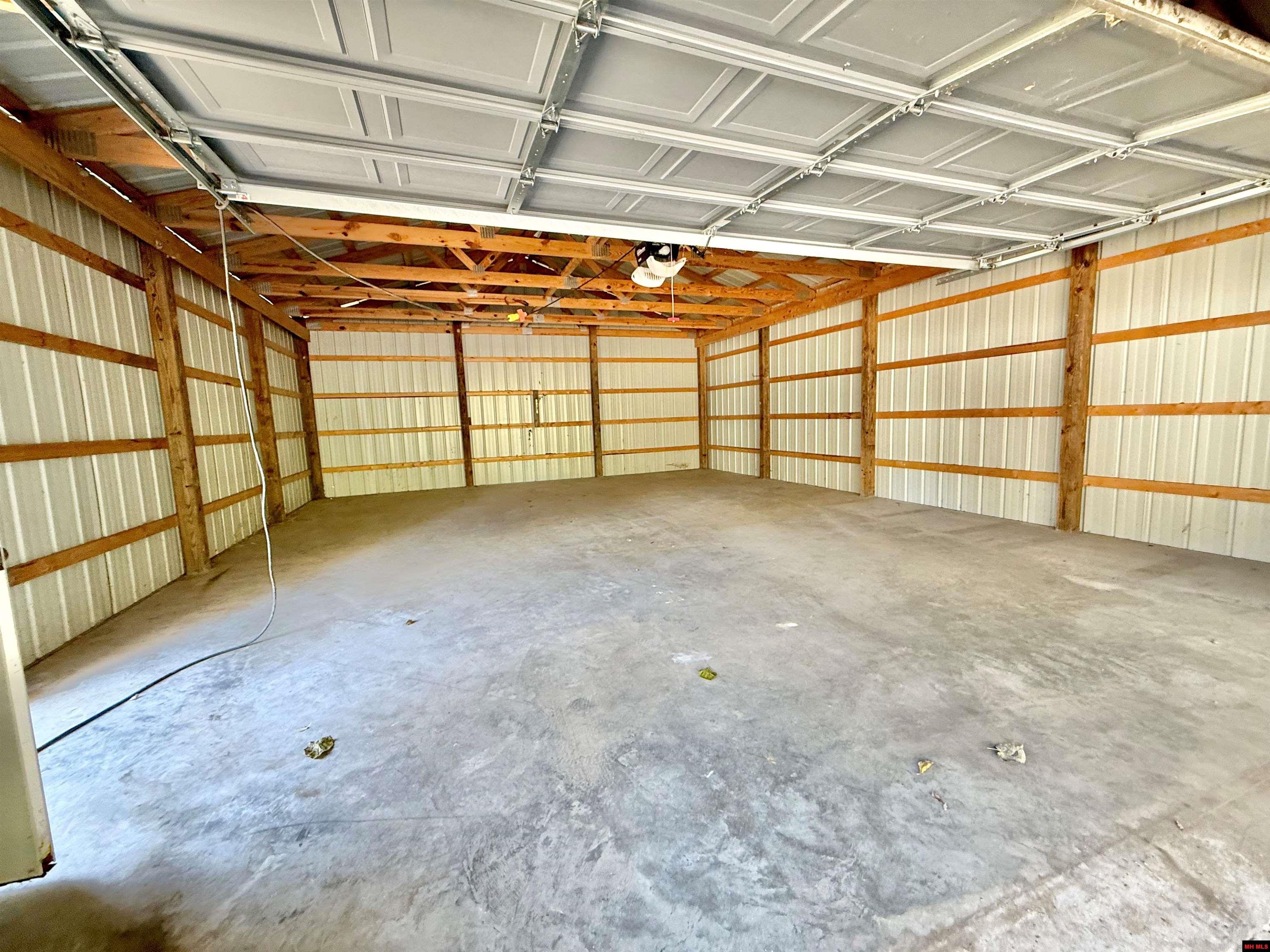 322 SURREY DRIVE Lakeview, AR