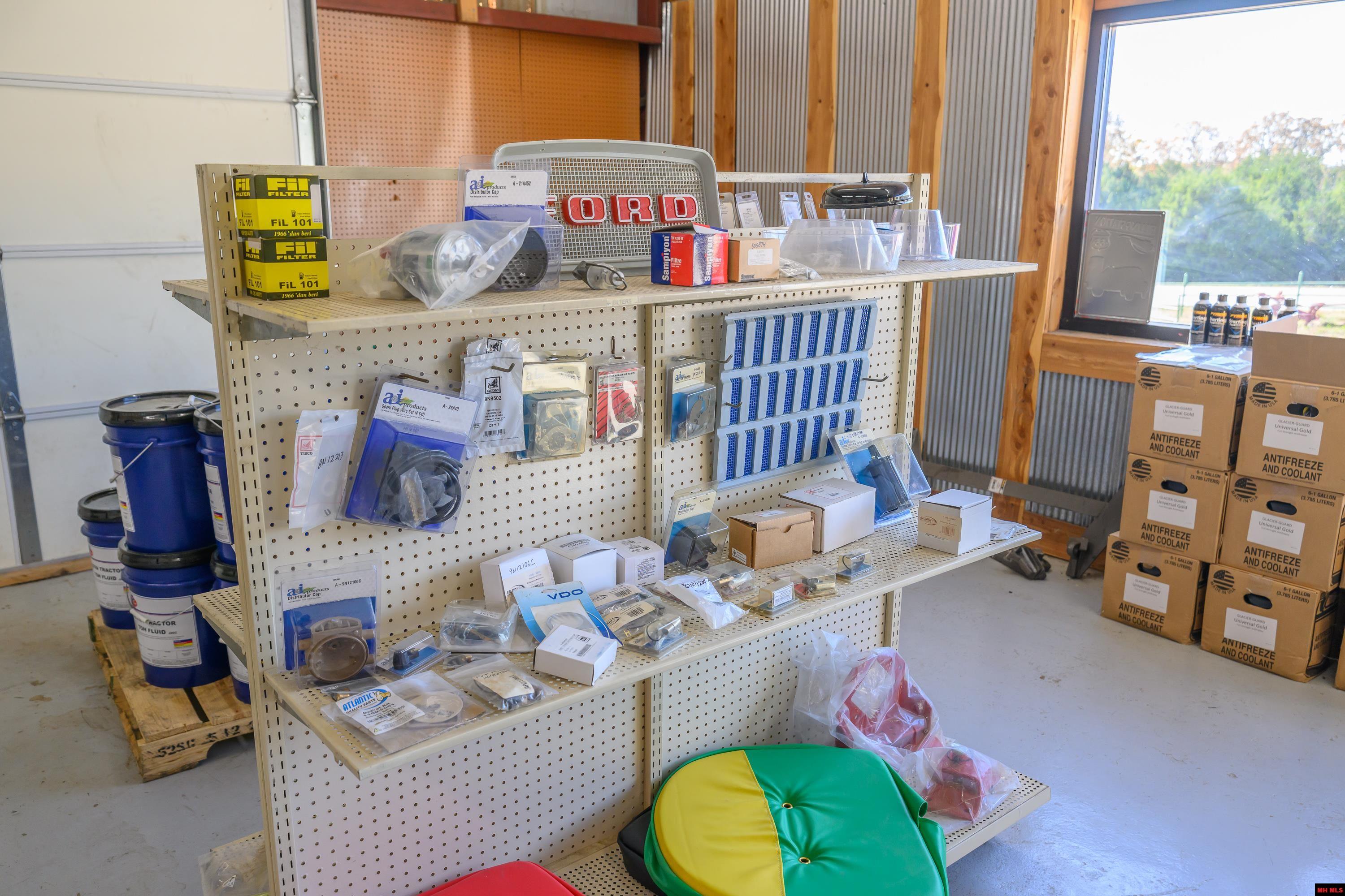 4217 HWY 62 Flippin, AR