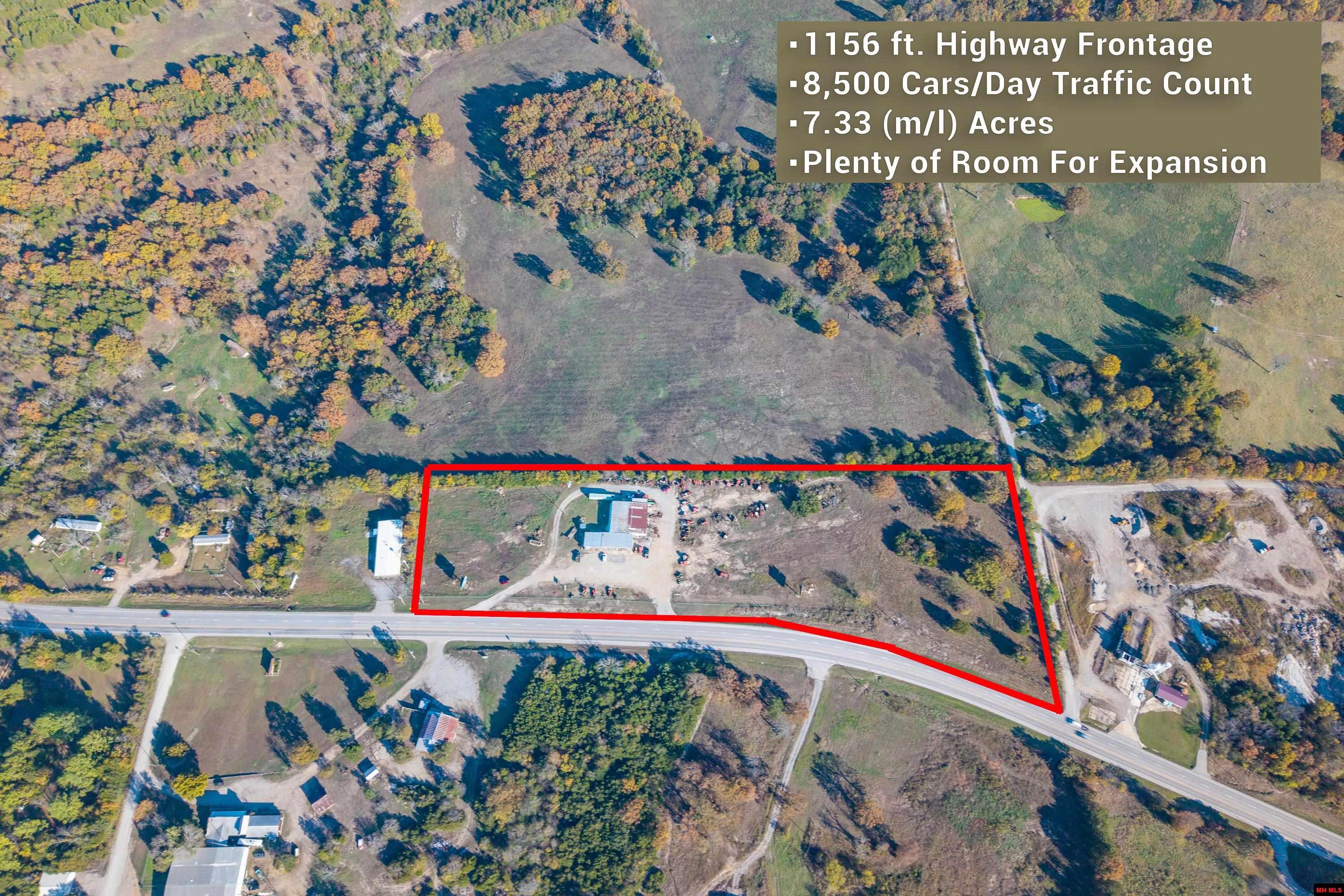 4217 HWY 62 Flippin, AR