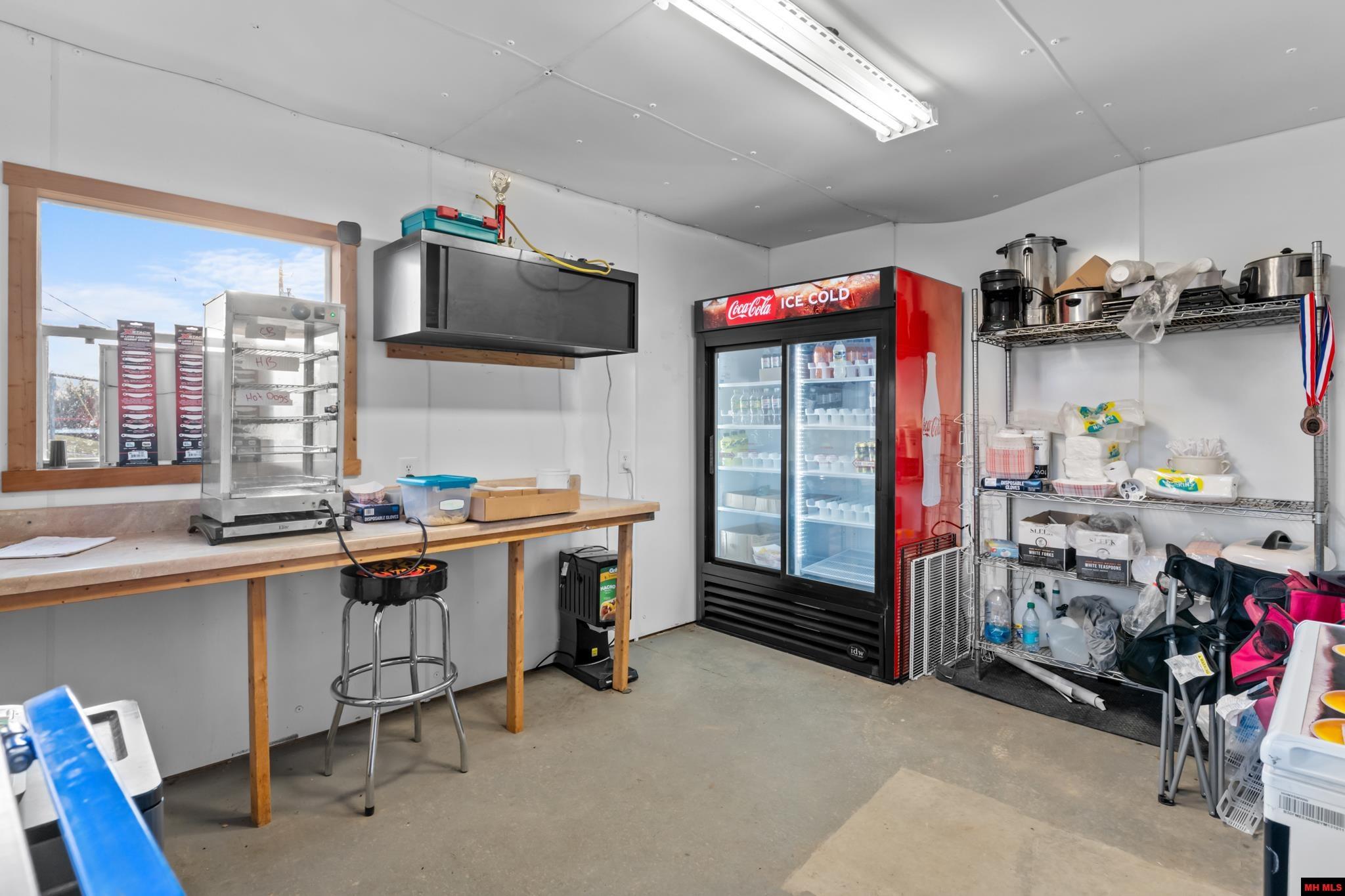 192 SUMMERWOOD LANE Flippin, AR