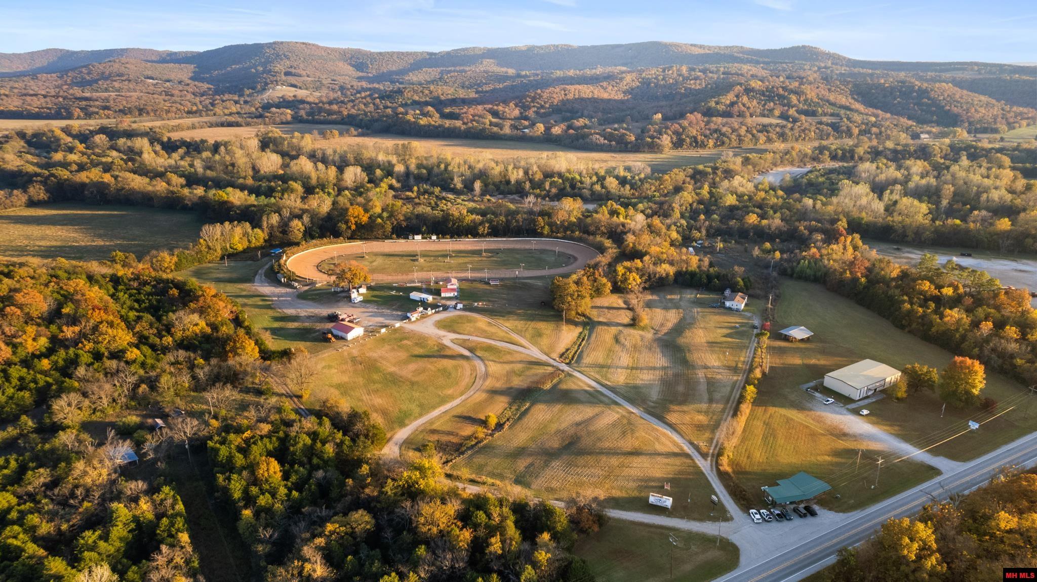 192 SUMMERWOOD LANE Flippin, AR