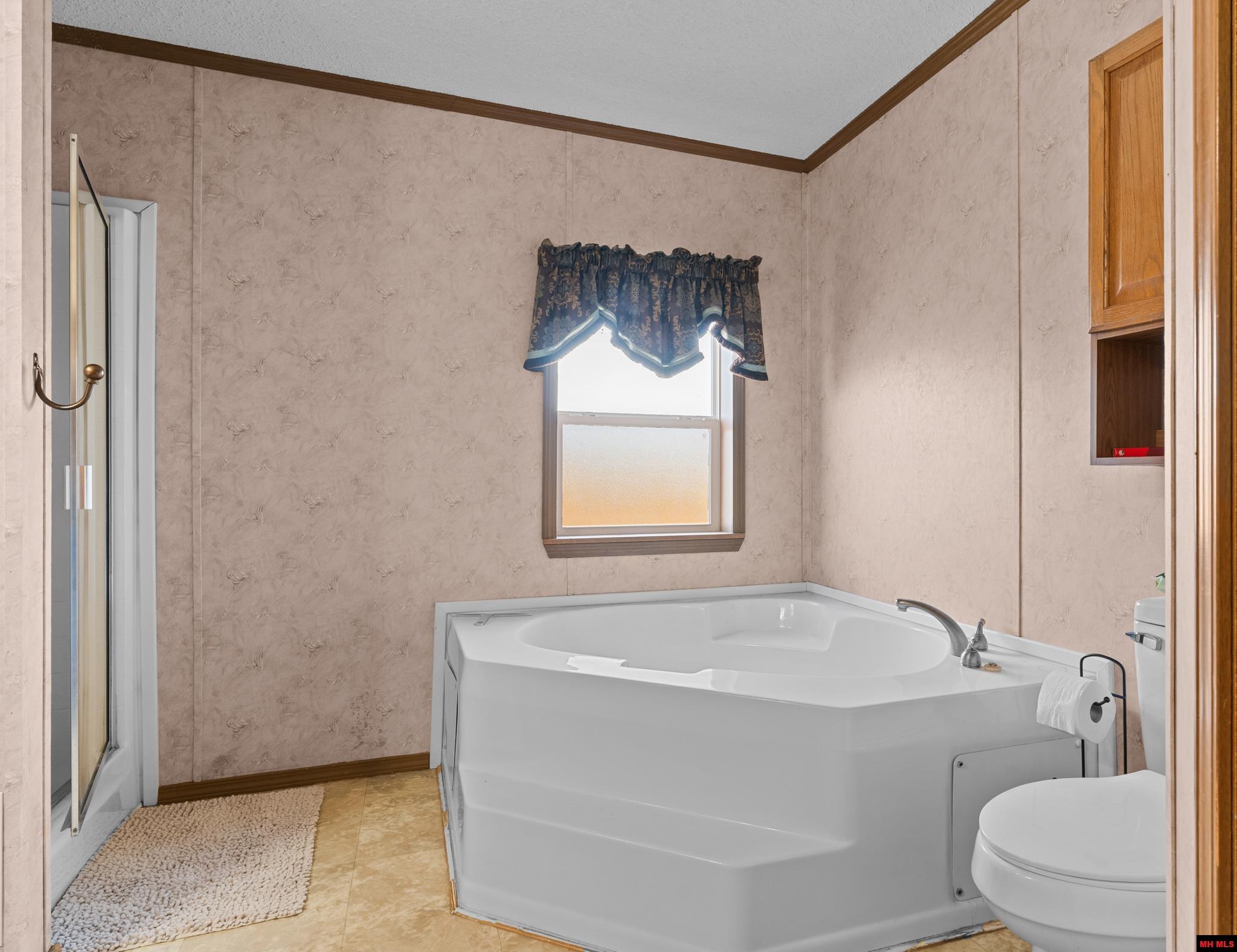 192 SUMMERWOOD LANE Flippin, AR