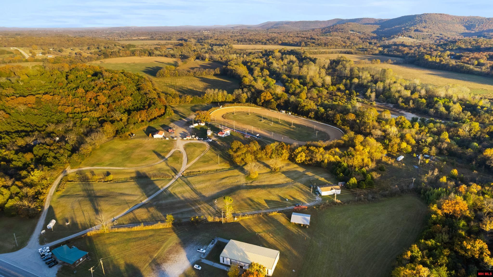 192 SUMMERWOOD LANE Flippin, AR