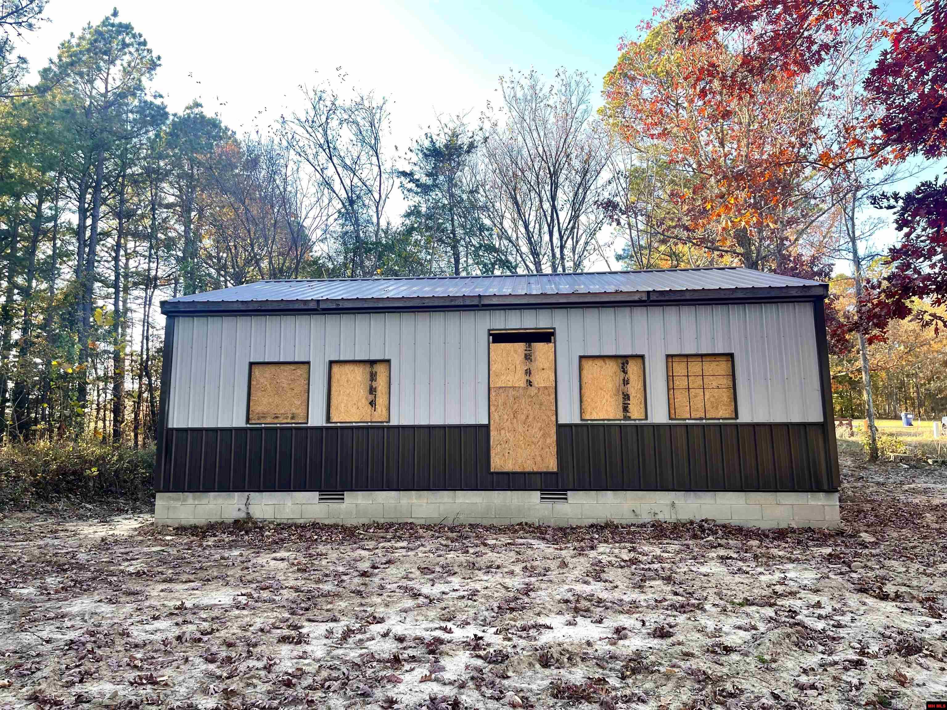 129 WOODLAWN PLACE Salesville, AR