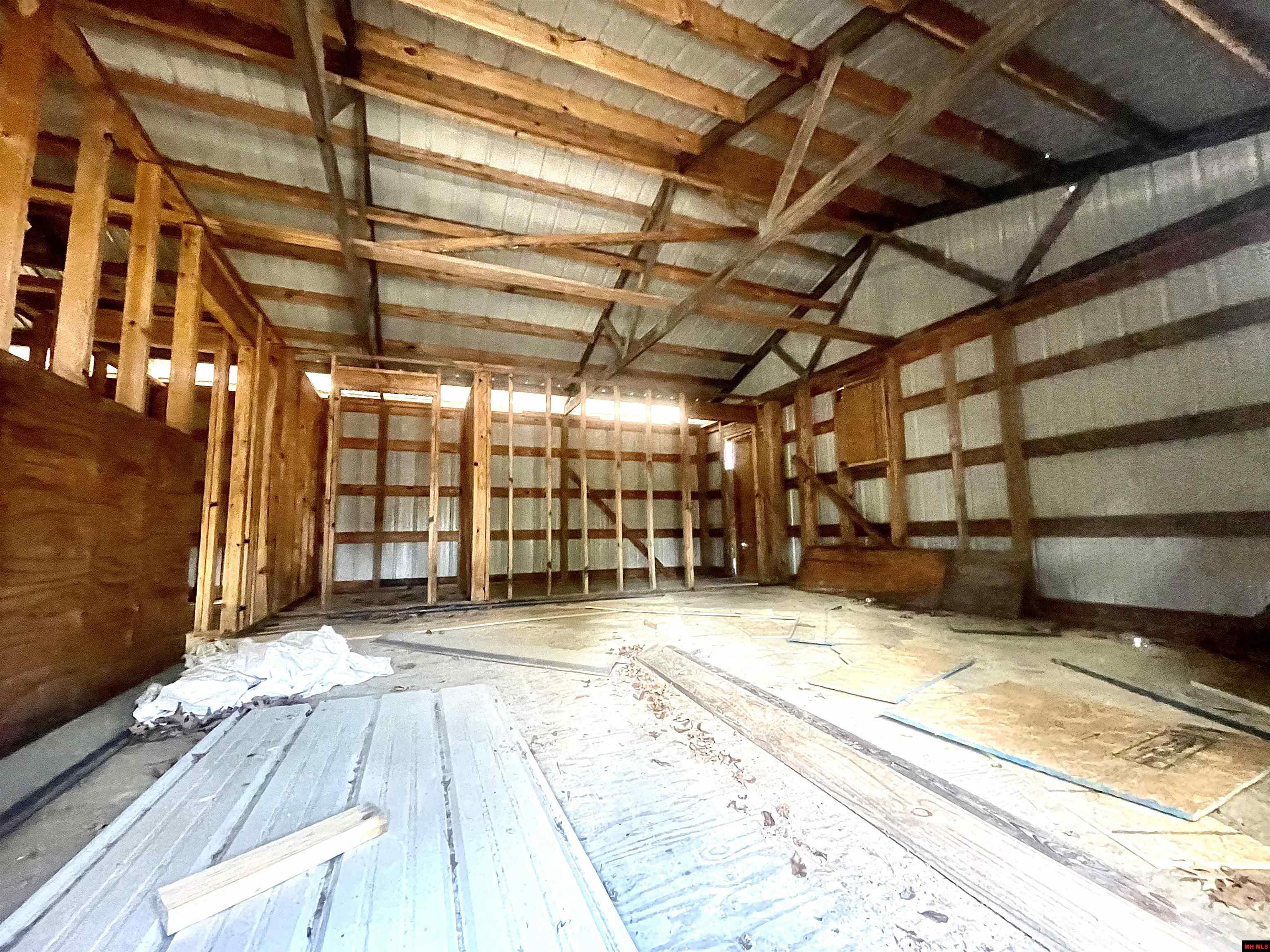 129 WOODLAWN PLACE Salesville, AR