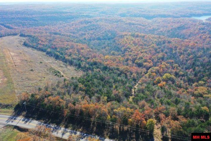 001-00776-000 Chappie Lane