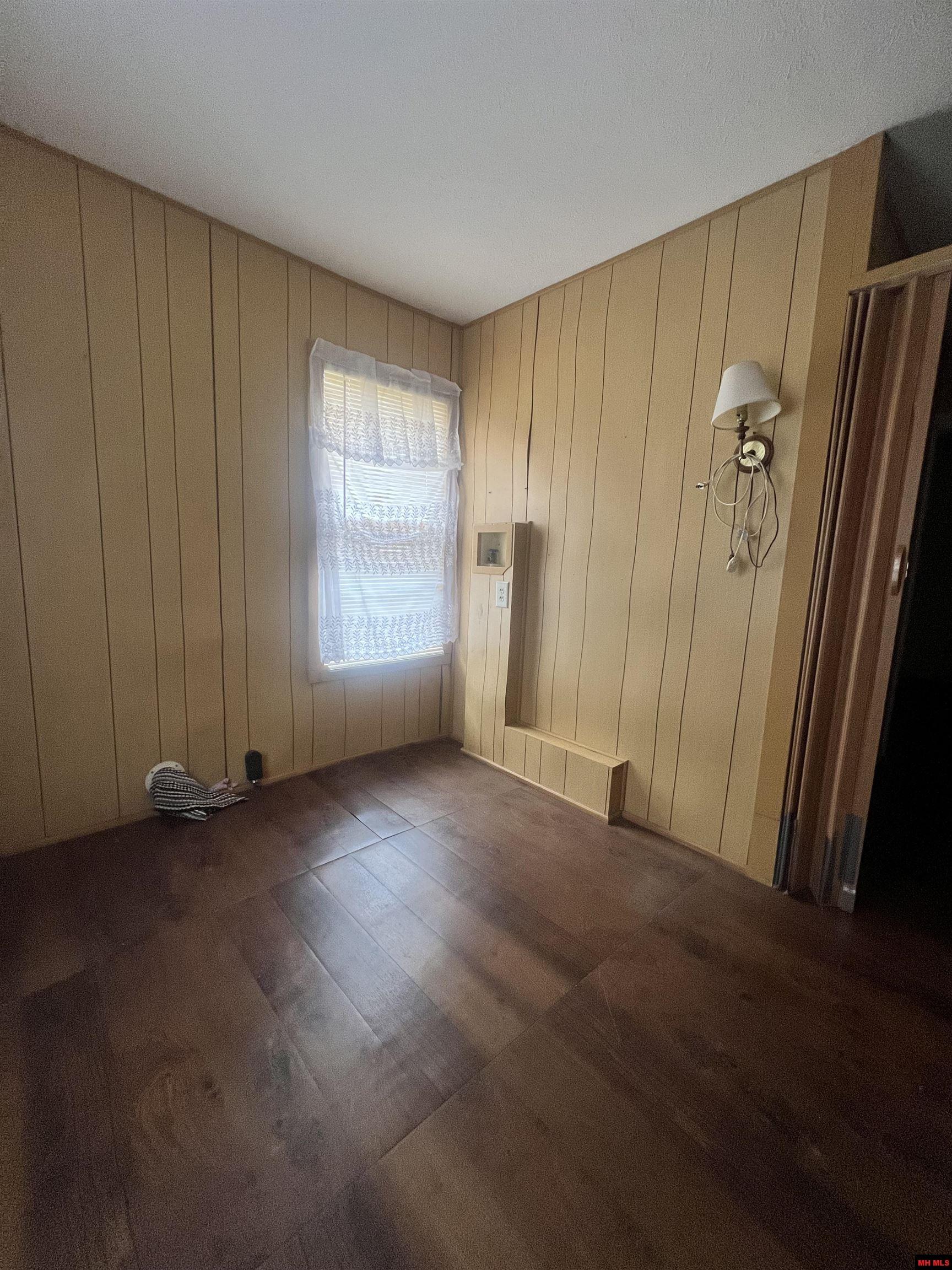 14 WINTERGREEN LANE Yellville, AR