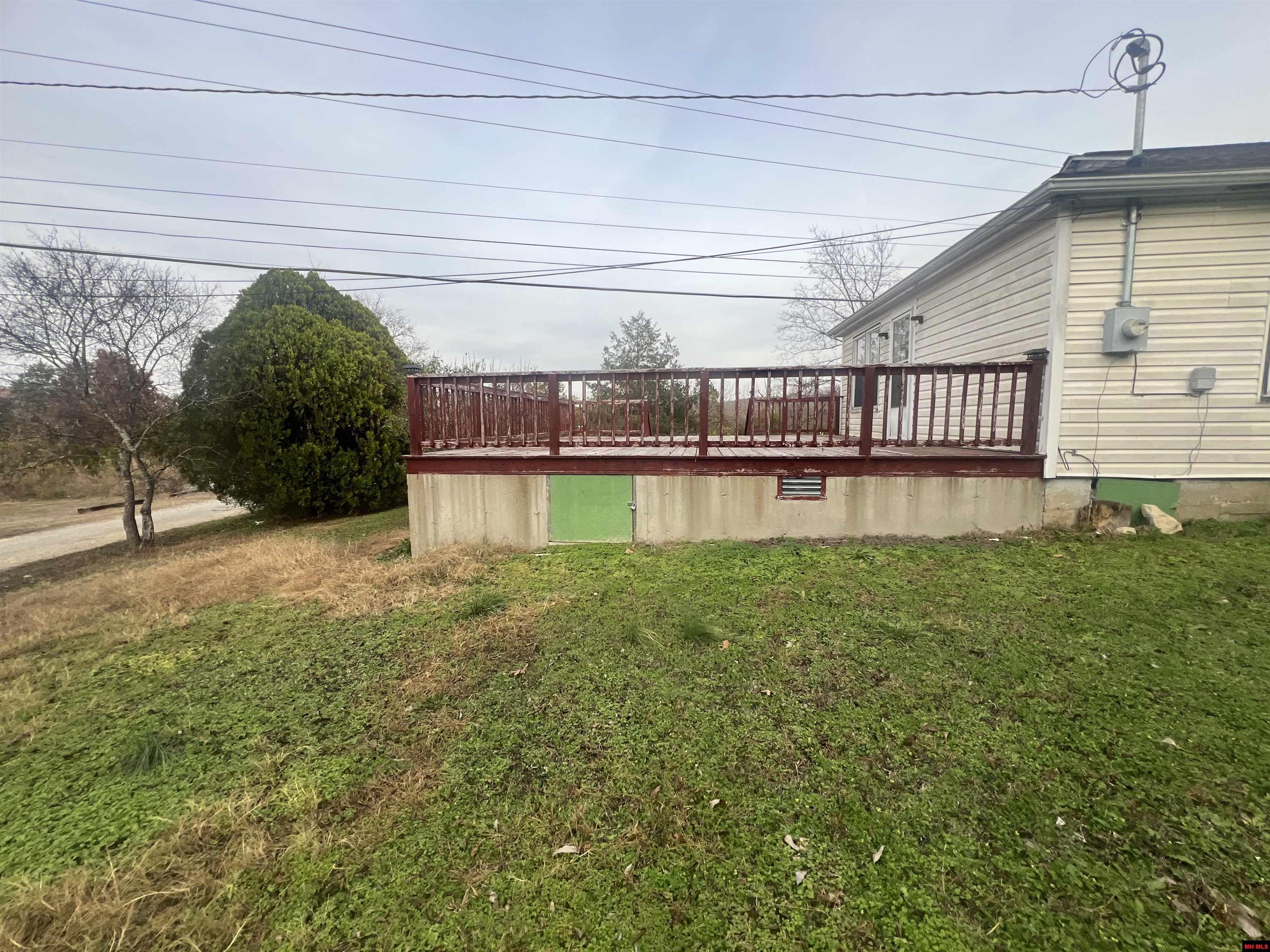 14 WINTERGREEN LANE Yellville, AR