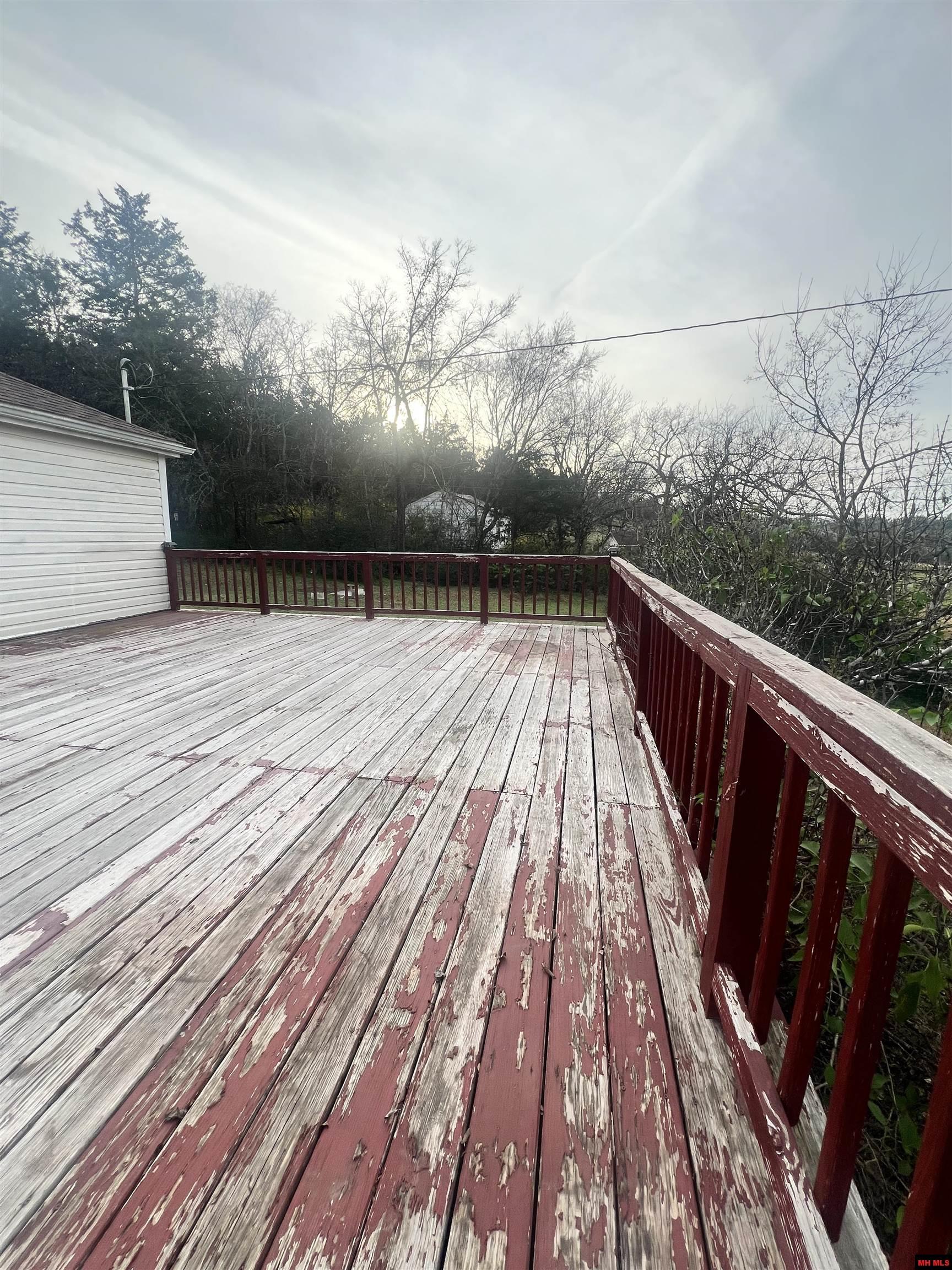 14 WINTERGREEN LANE Yellville, AR