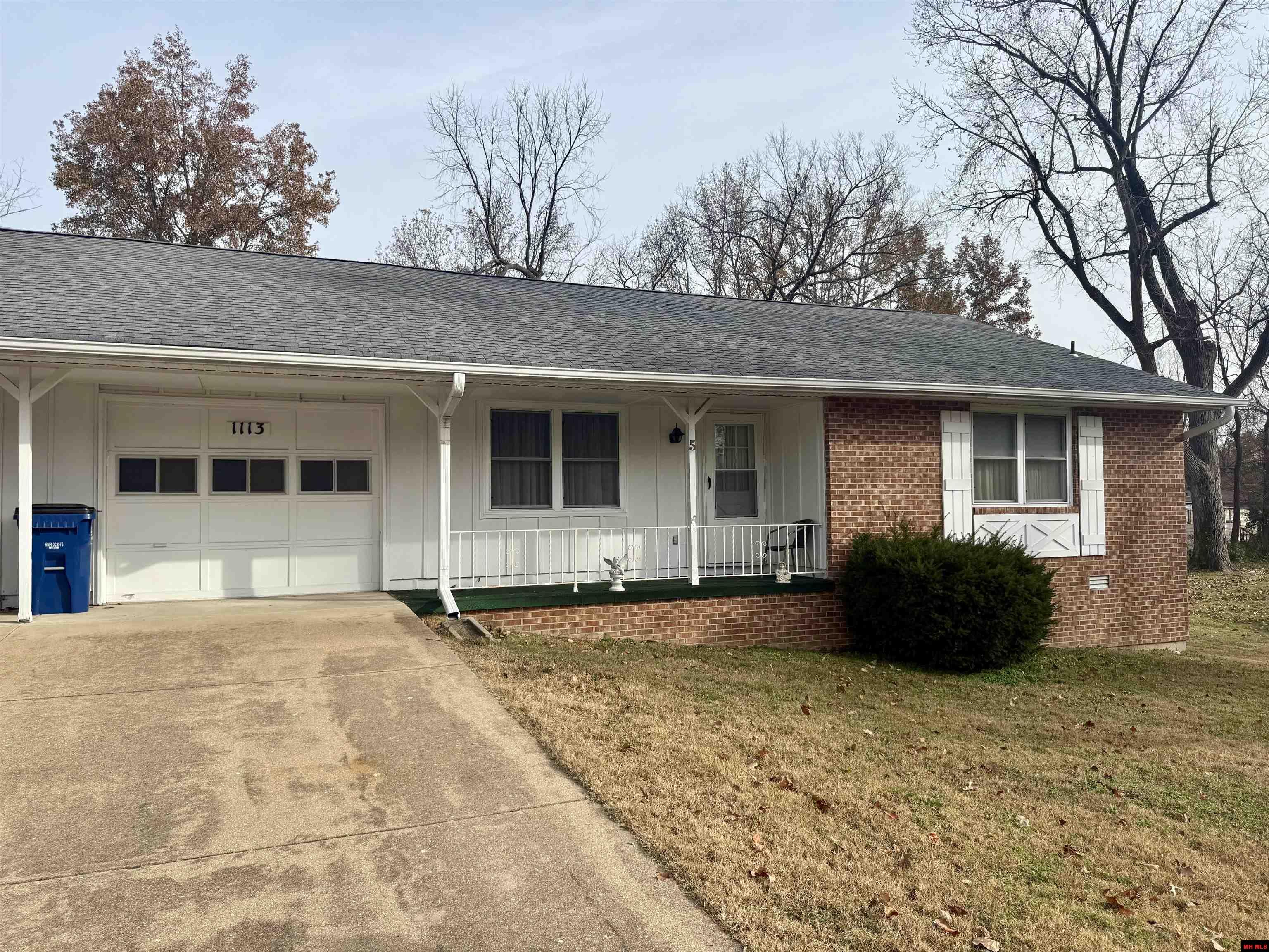 1113 MEADOWBROOK DRIVE Mountain Home, AR