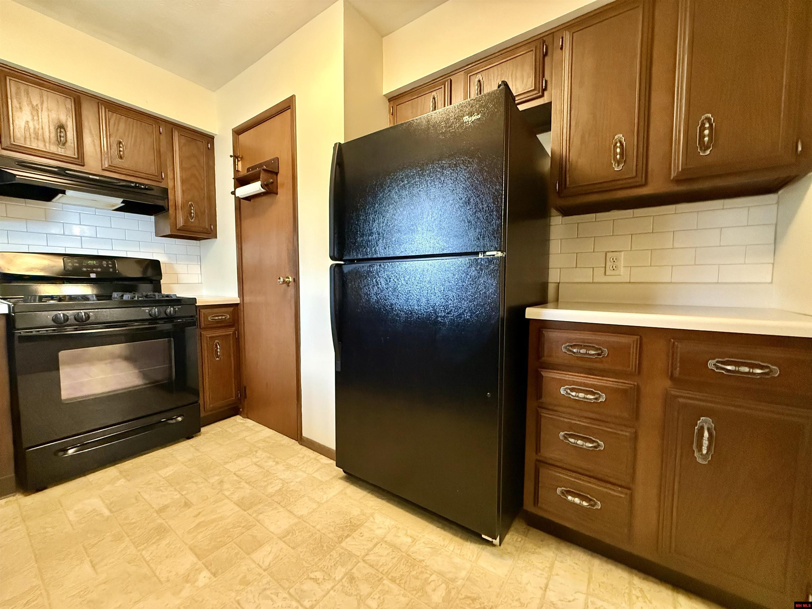 1113 MEADOWBROOK DRIVE Mountain Home, AR