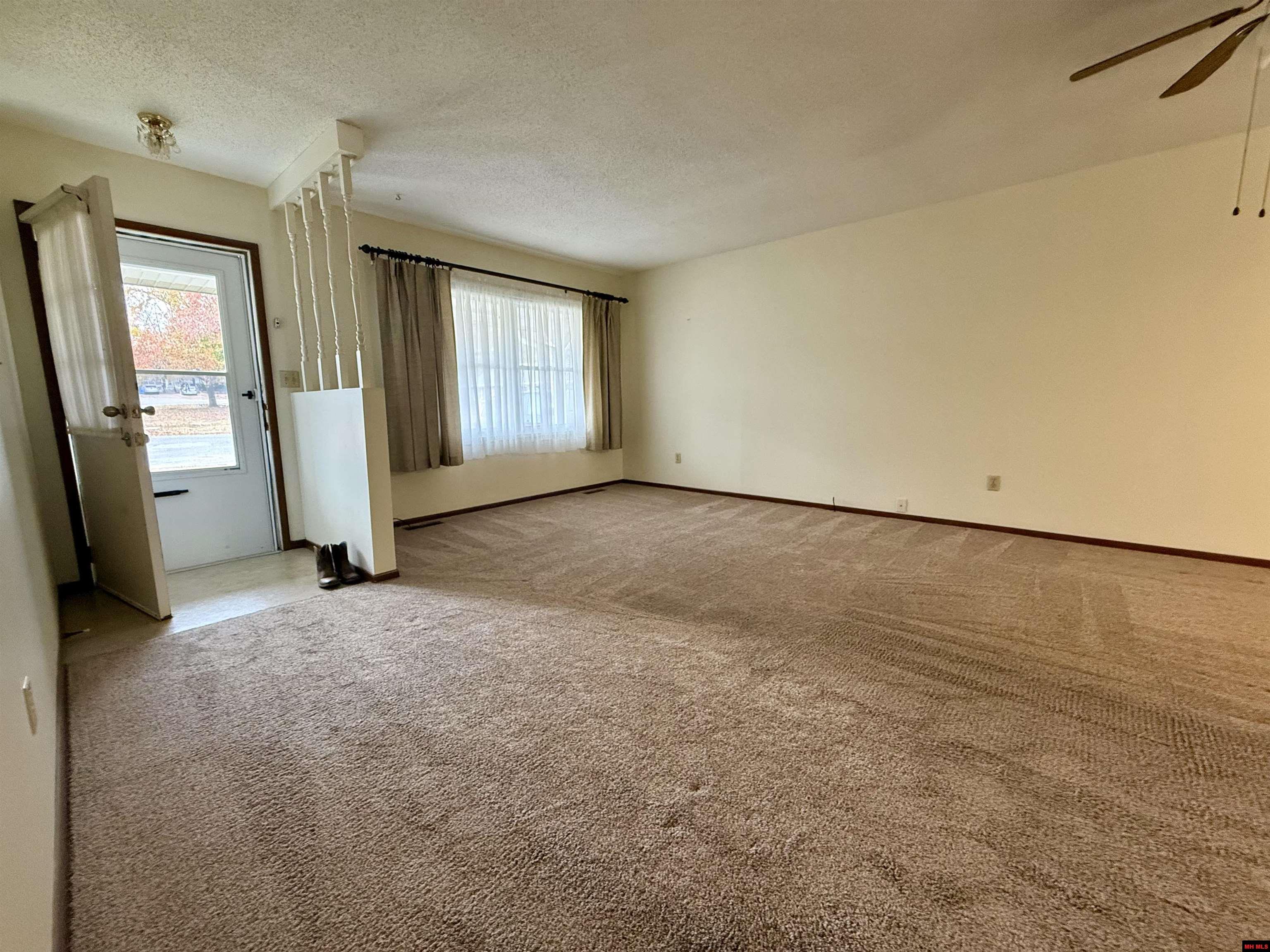 1113 MEADOWBROOK DRIVE Mountain Home, AR