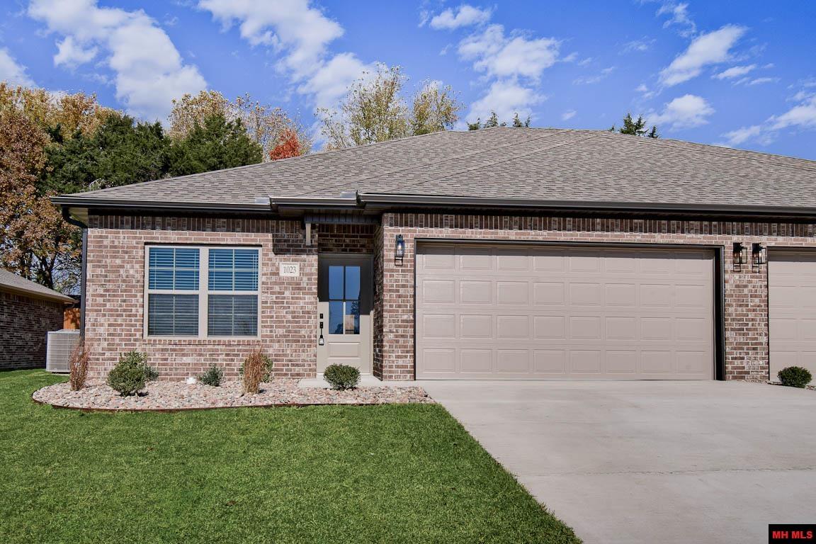 1023 Nottington Street