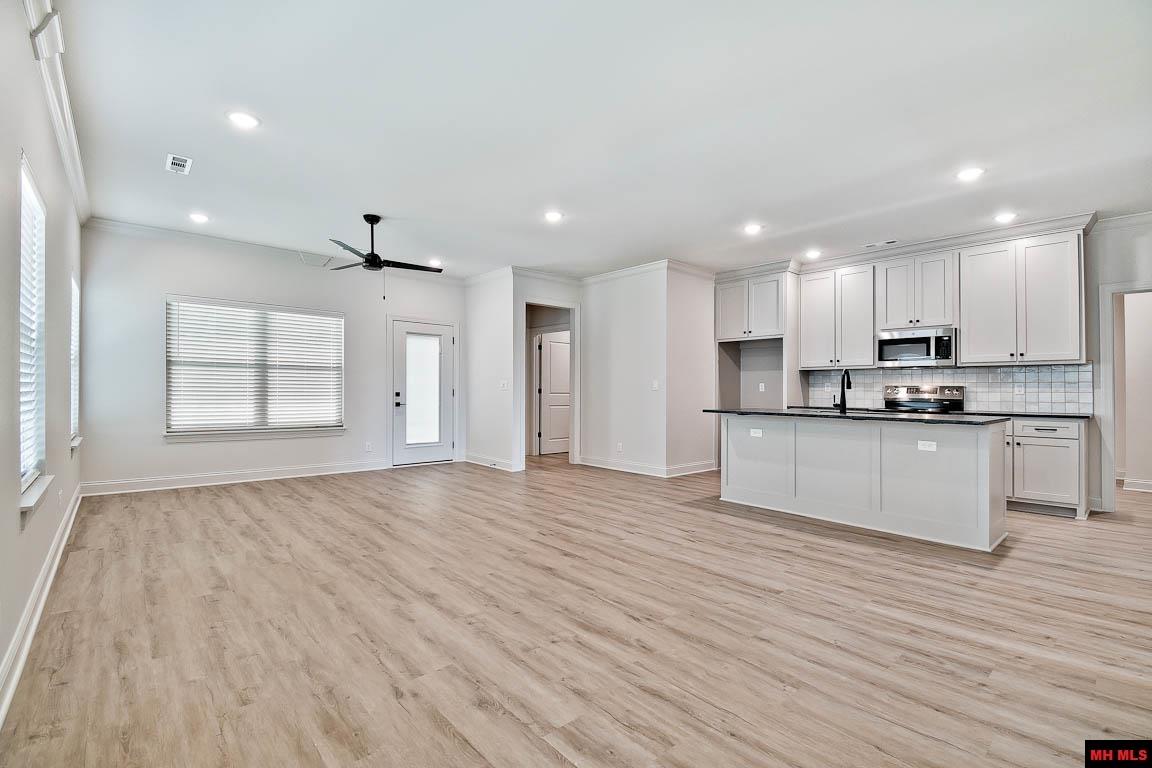 1023 Nottington Street