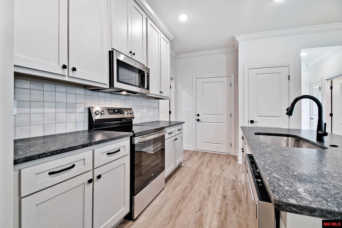 1023 Nottington Street