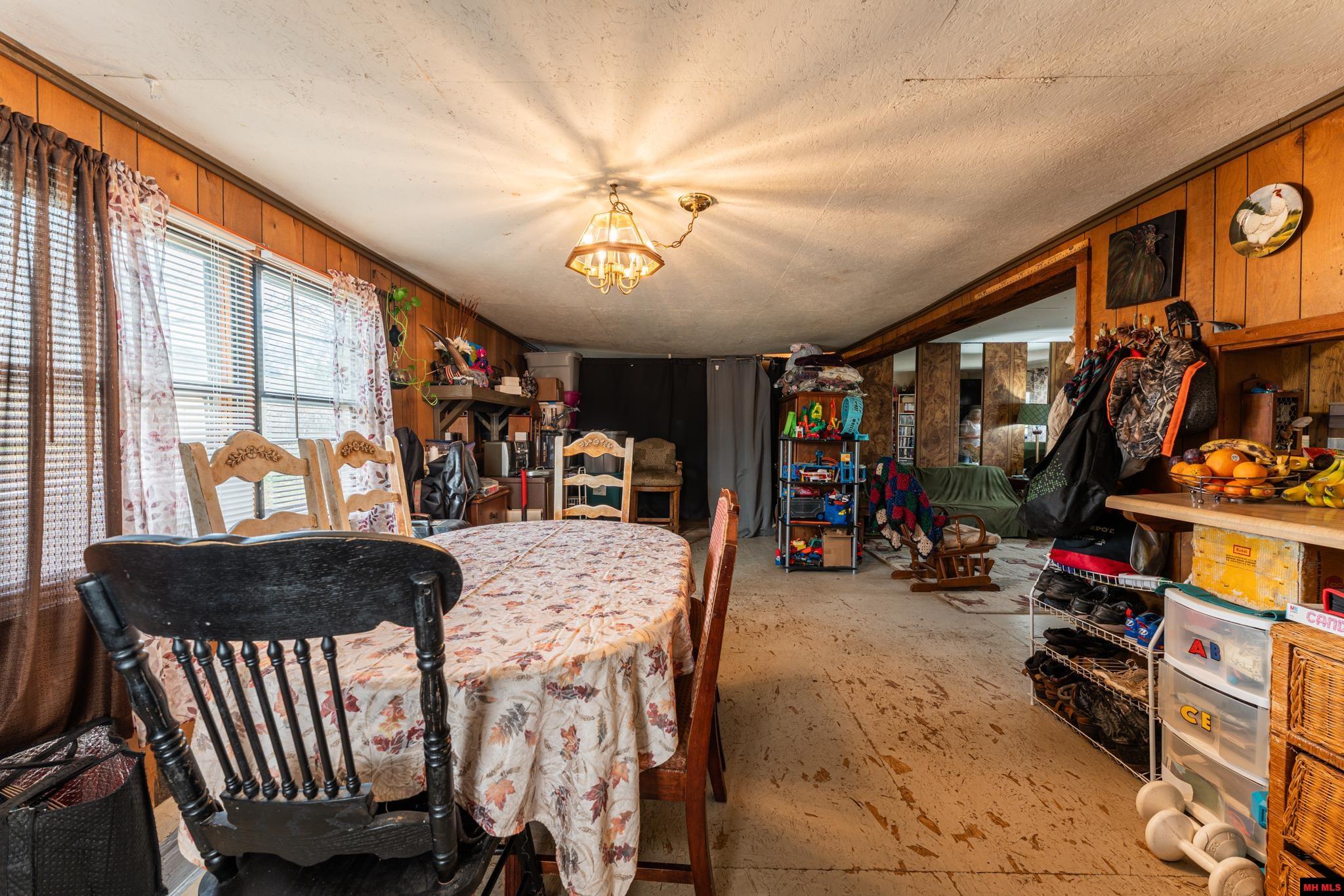 16754 FLETCHER ROAD Fayetteville, AR