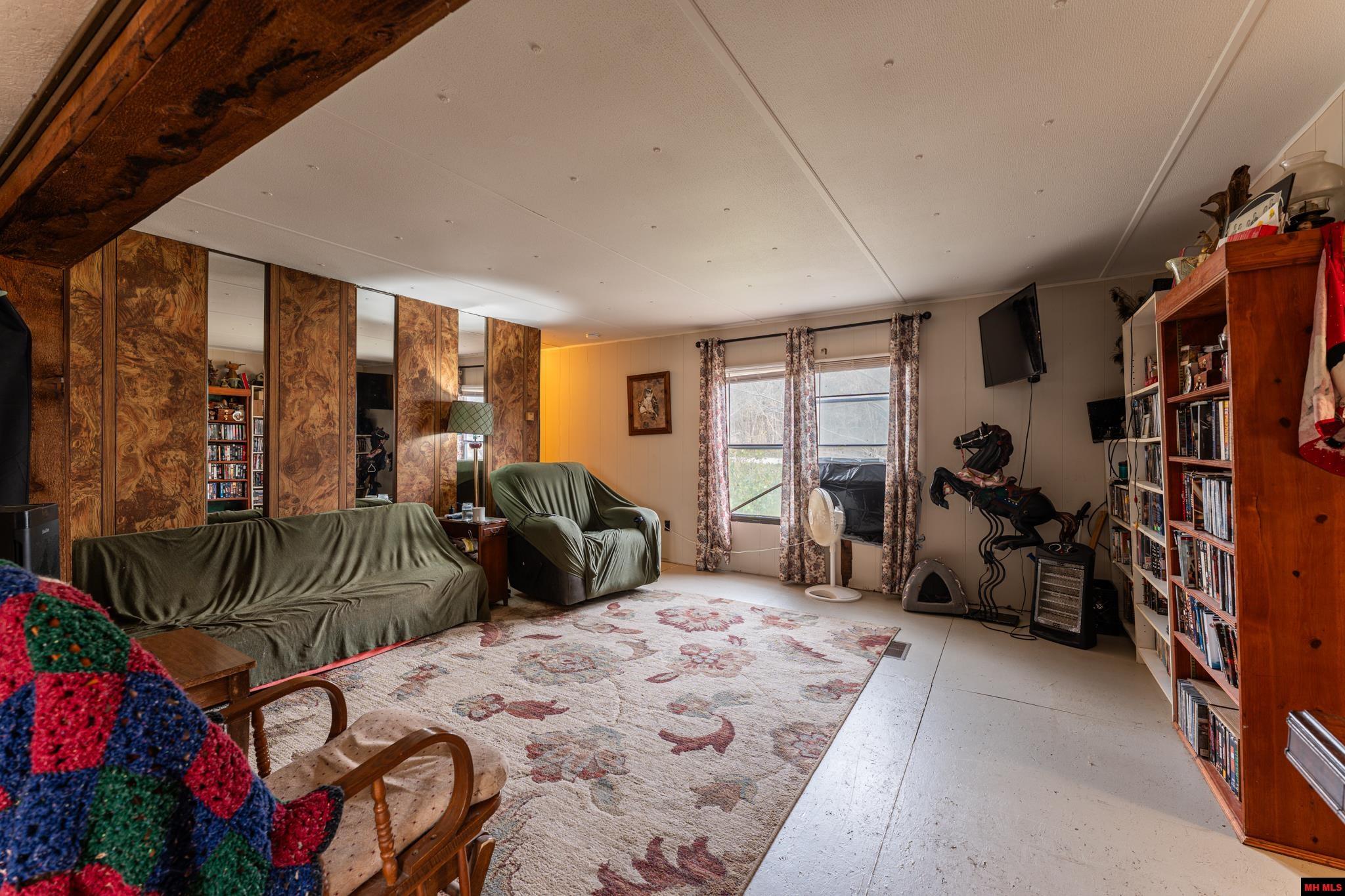 16754 FLETCHER ROAD Fayetteville, AR