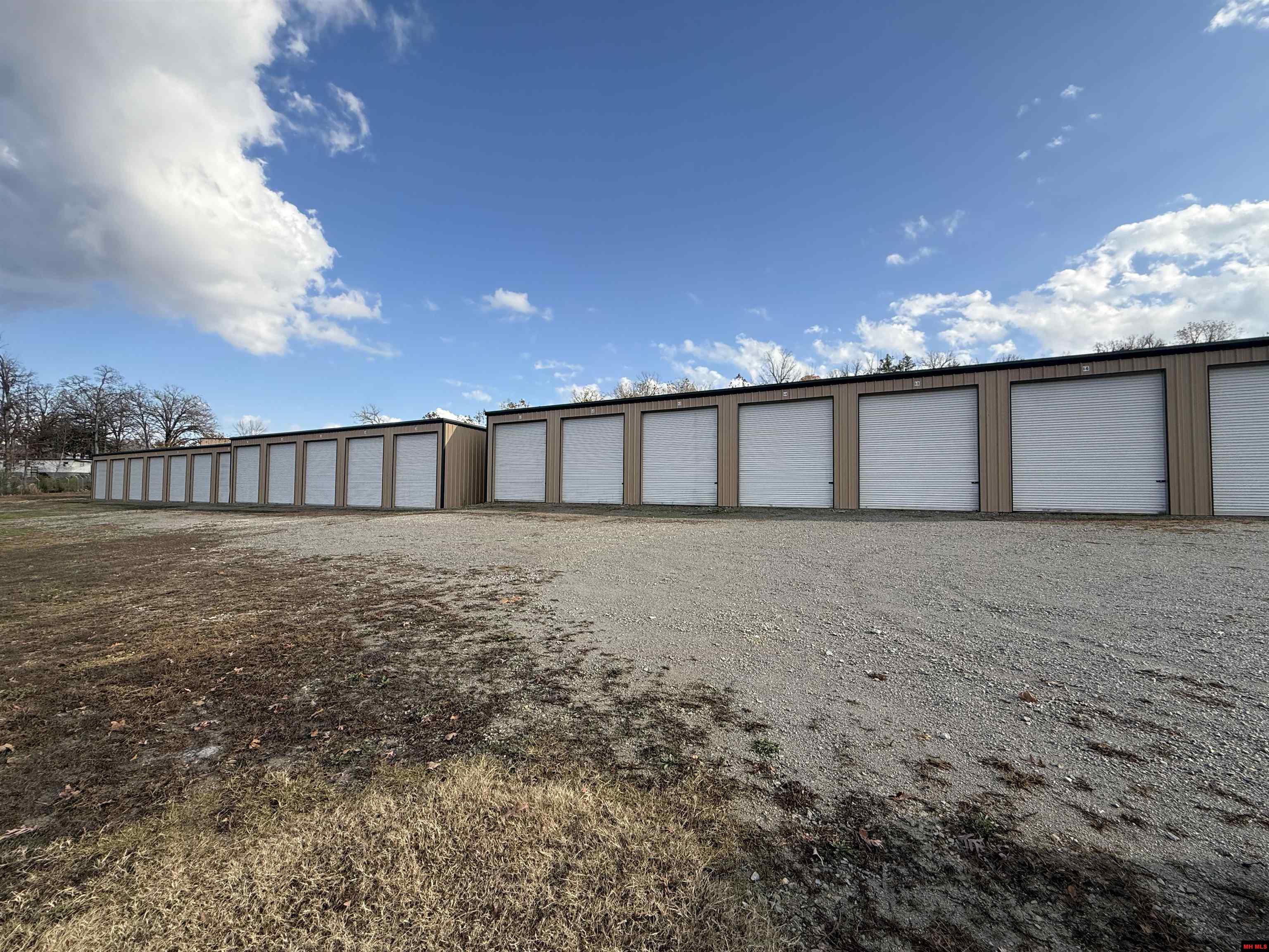 3286 HWY 101 Gamaliel, AR