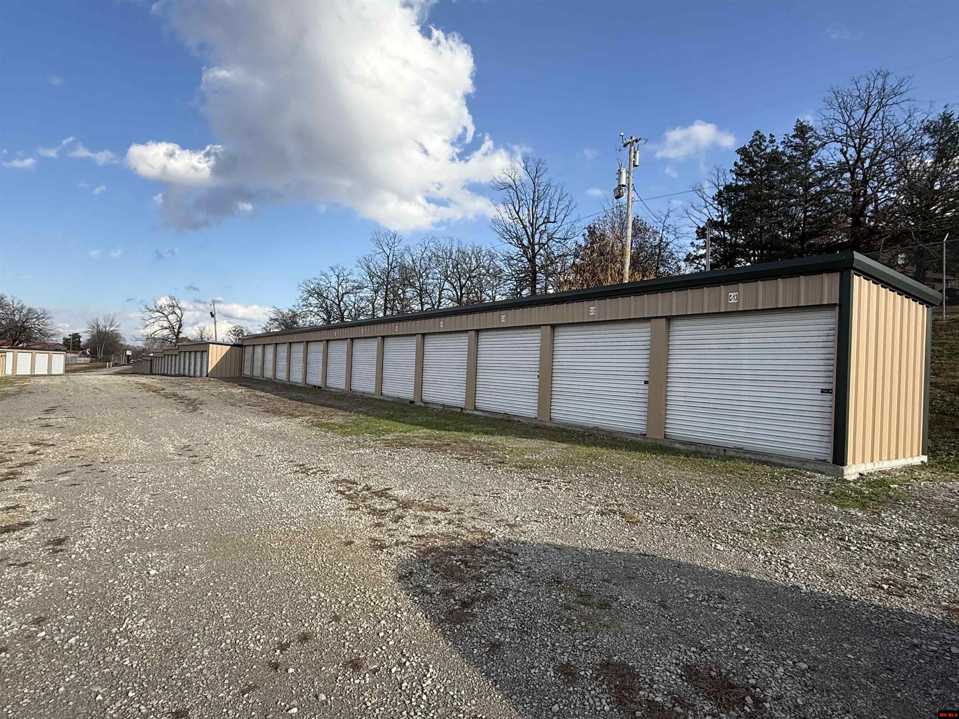 3286 HWY 101 Gamaliel, AR