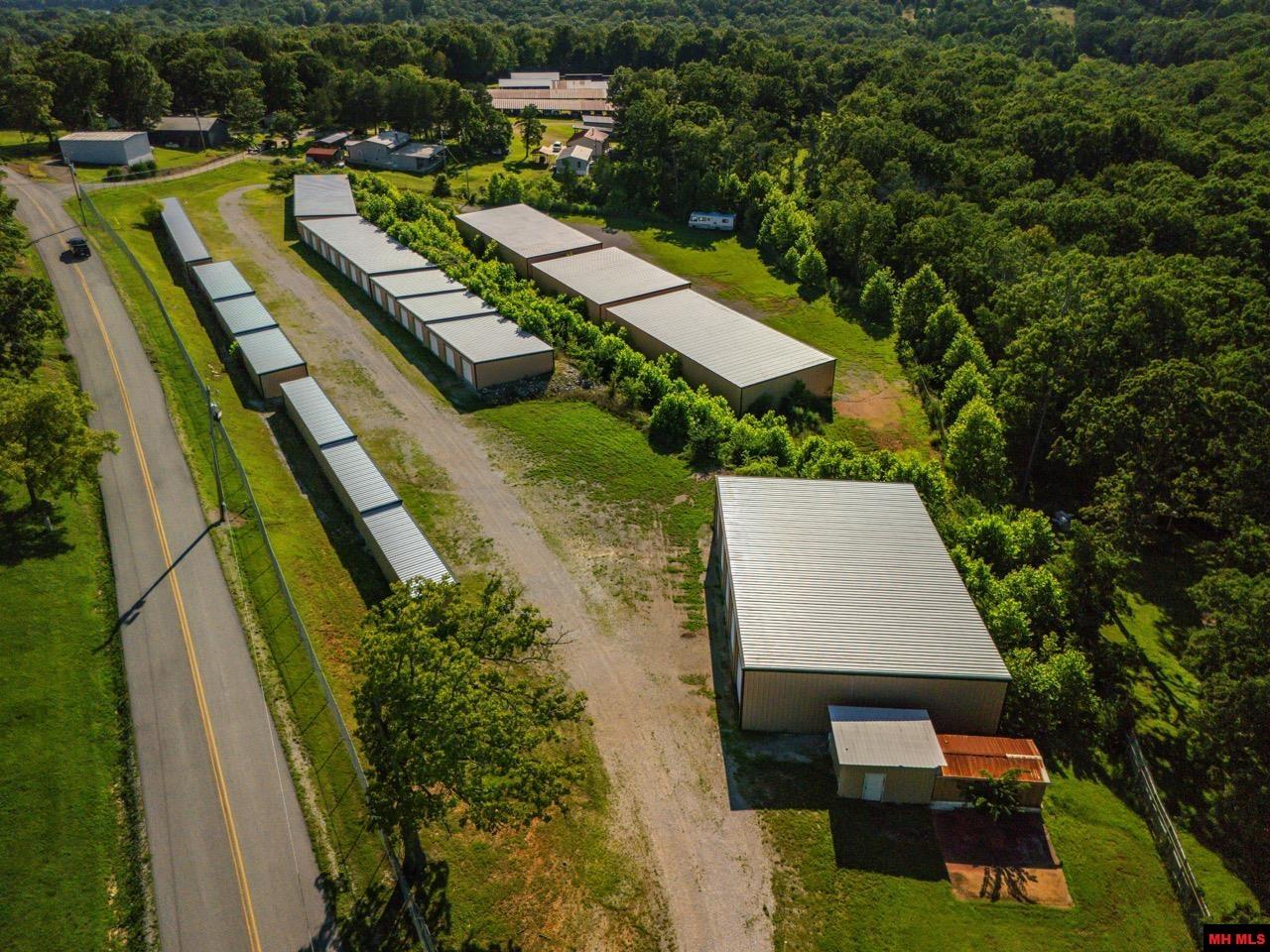 3286 HWY 101 Gamaliel, AR