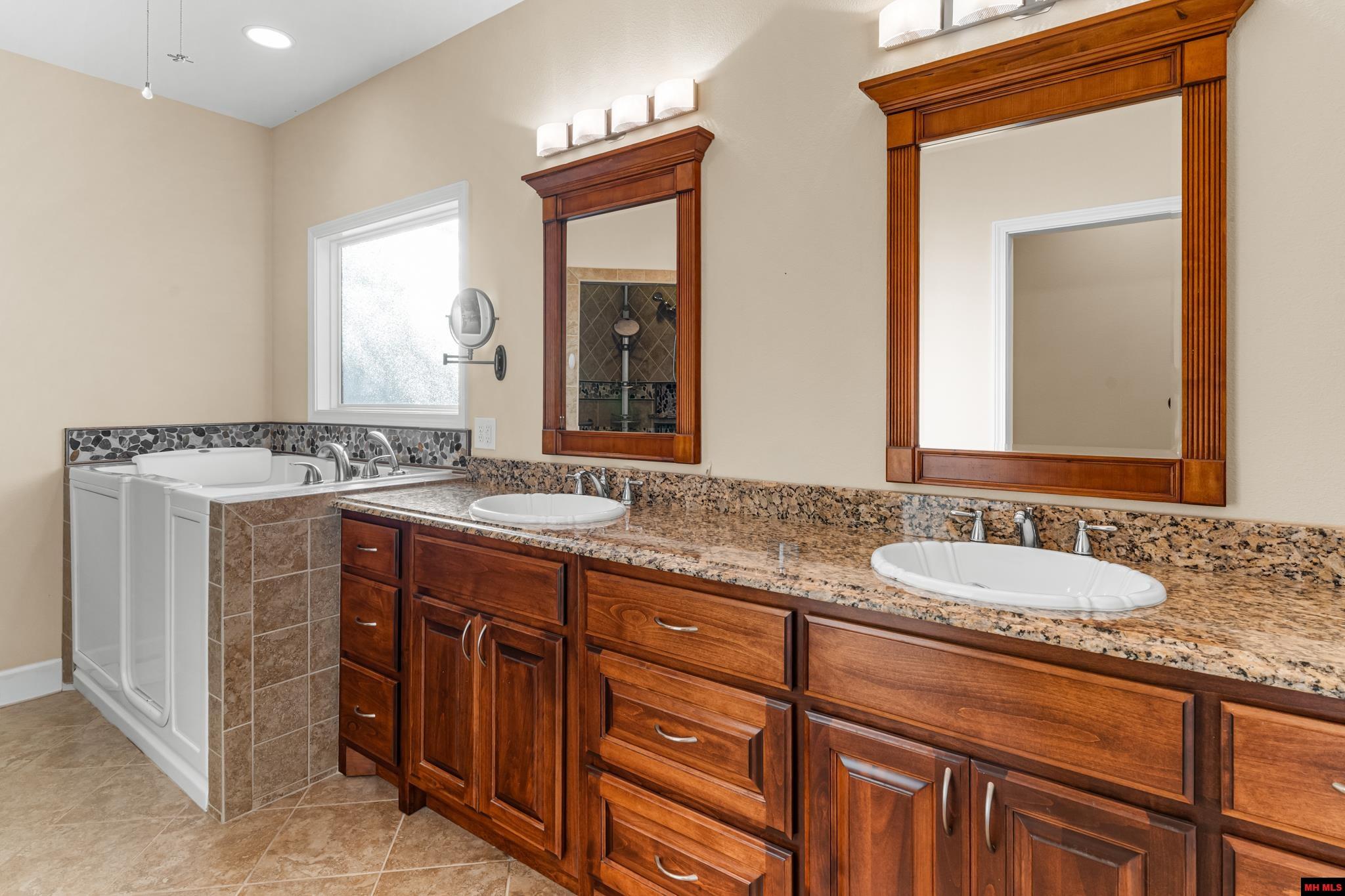 543 Green Valley Drive